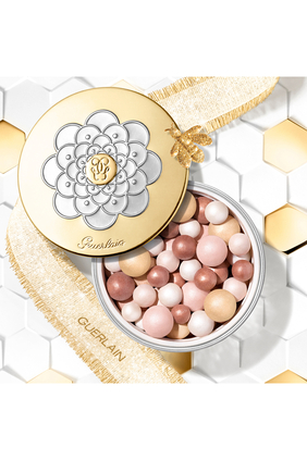 Pearls Light-revealing Pearls of Powder Limited Edition