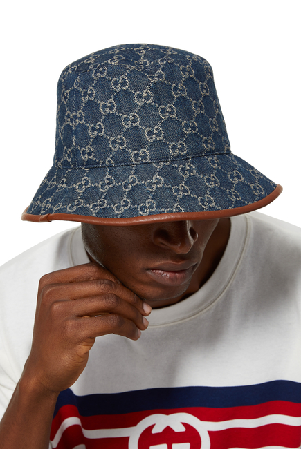 قبعة باكيت قنب بنقشة شعار حرفي GG