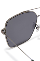 نظارات شمسية بتصميم نافيجيتور