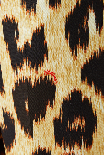 بنطال جاغر بنقشة جلد الفهد