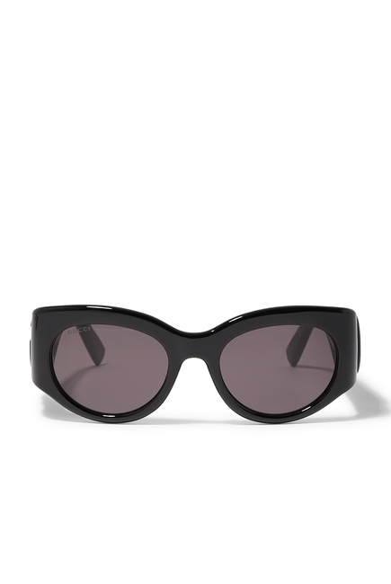 نظارة شمسية بإطار بيضاوي