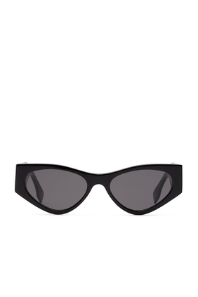 نظارة شمسية بتصميم عين قطة وزخارف "O'Lock"