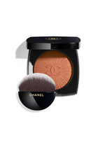 CHANEL BLUSH LUMIÈRE إصدار محدود - مجموعة ربيع - صيف 2022<br>بودرة لتلوين الوجنتين وتعزيز الإشراق