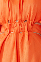 فستان كوزيت متوسط الطول برباط في الخلف