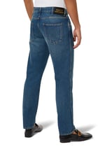 Tapered washed jeans