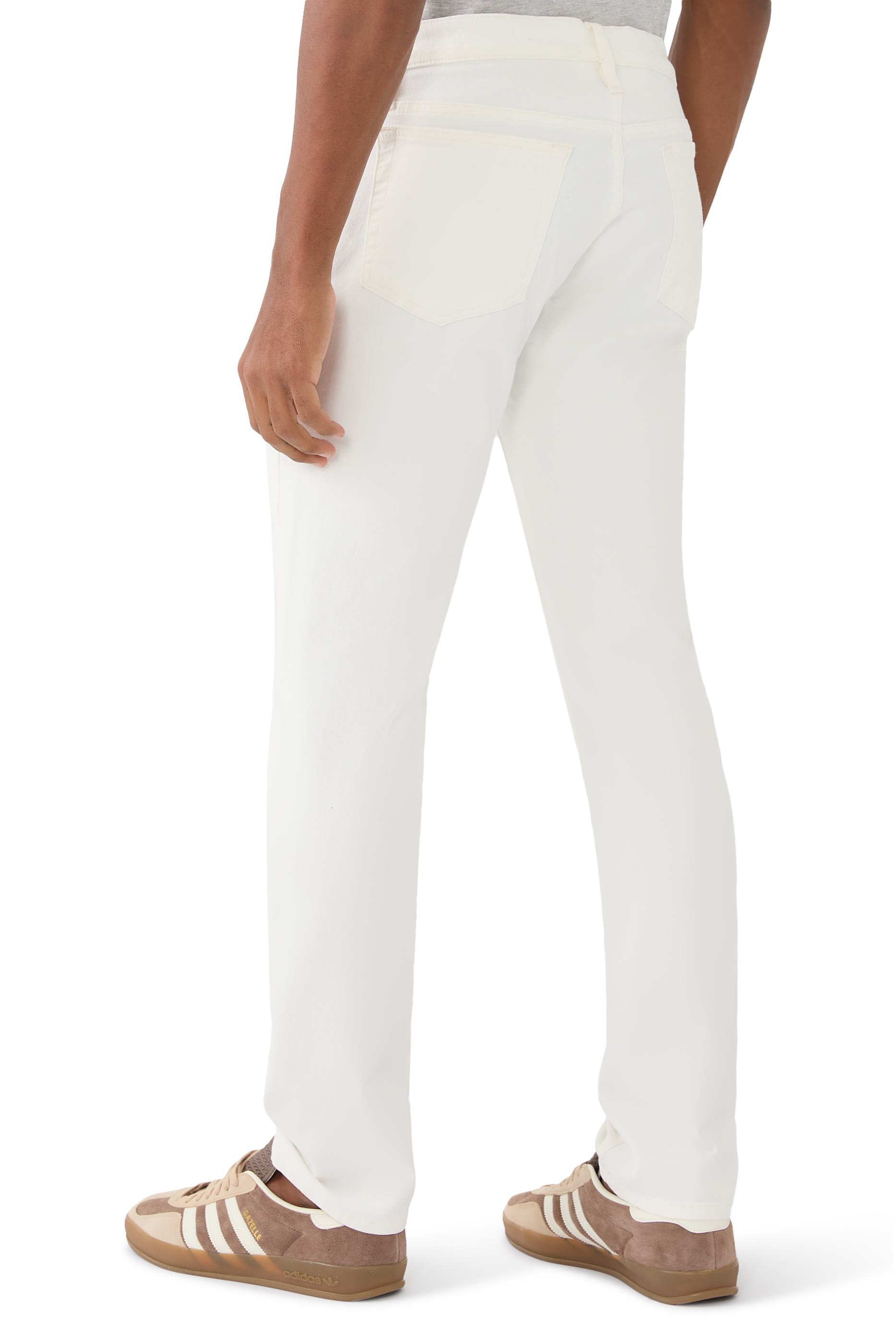 بنطال جينز لوم بقصة ضيقة تويل