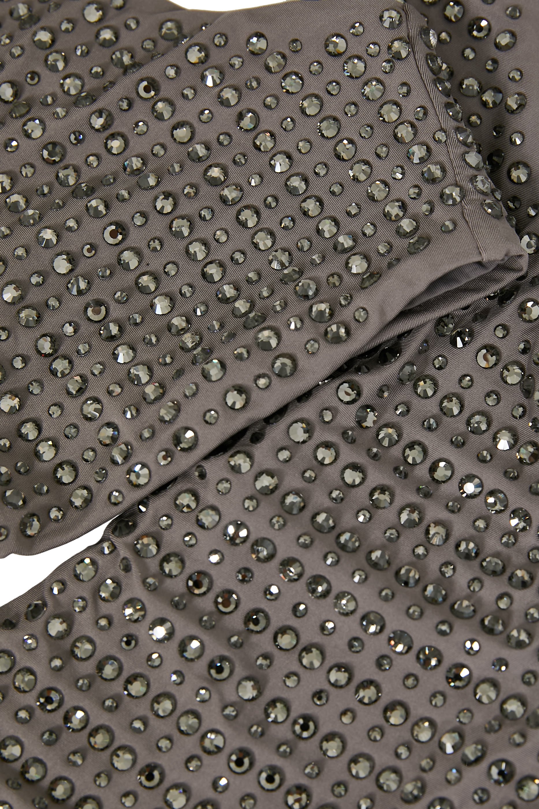 طقم سباحة برازيلي مع حمالة صدر 