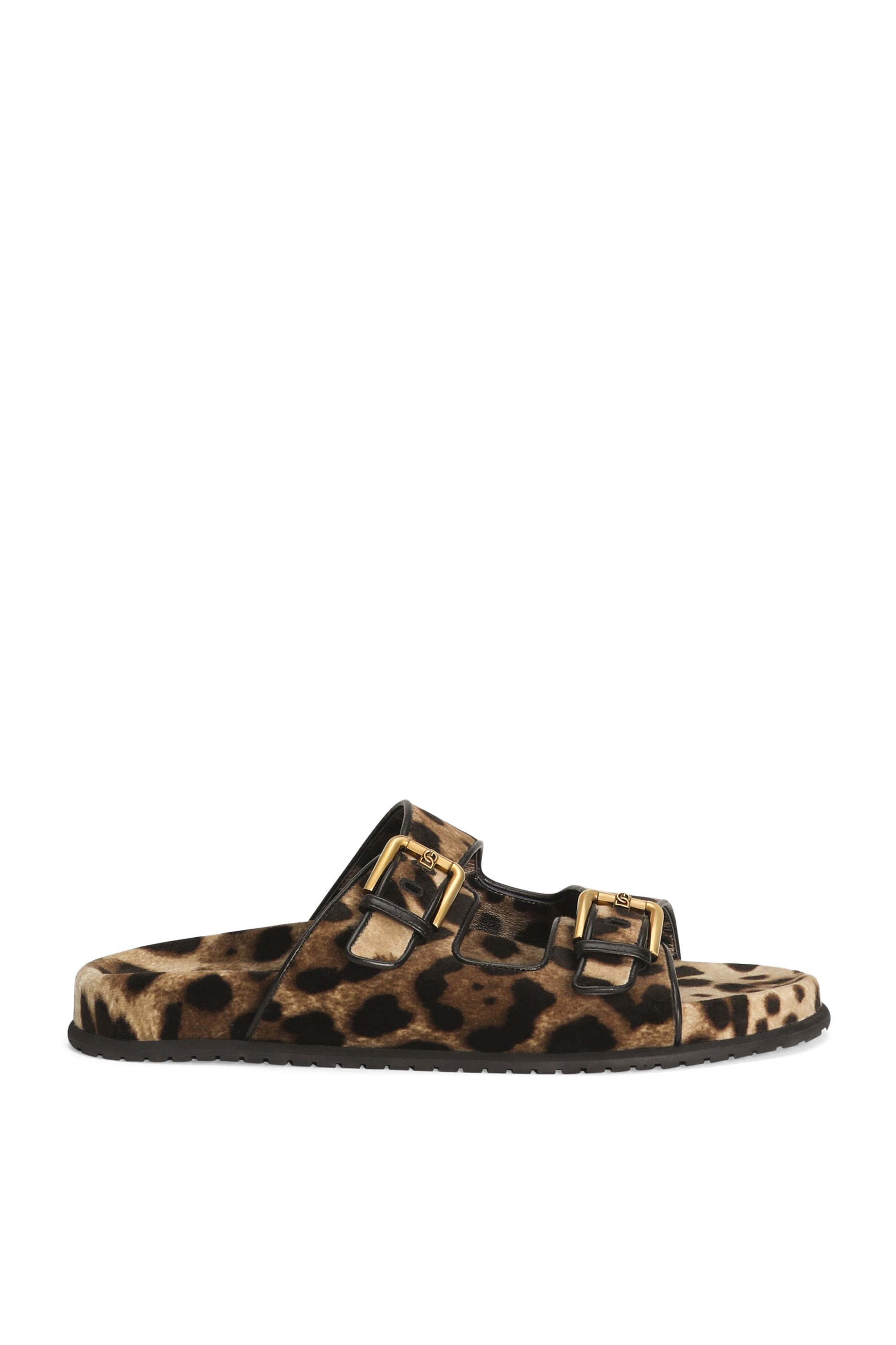 حذاء مفتوح بكعب مسطح بنقشة جلد فهد