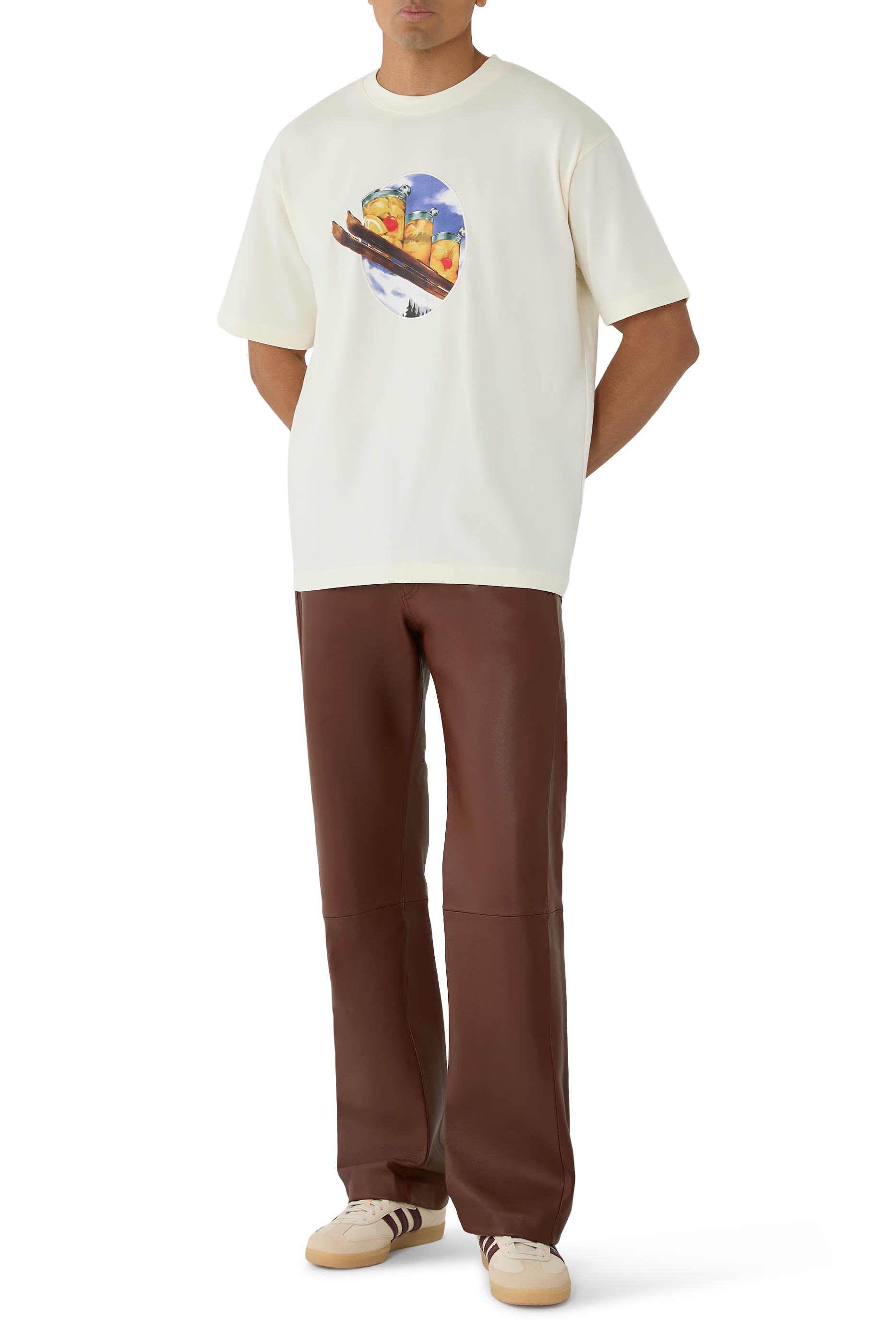 تيشيرت بنقشة تزلج