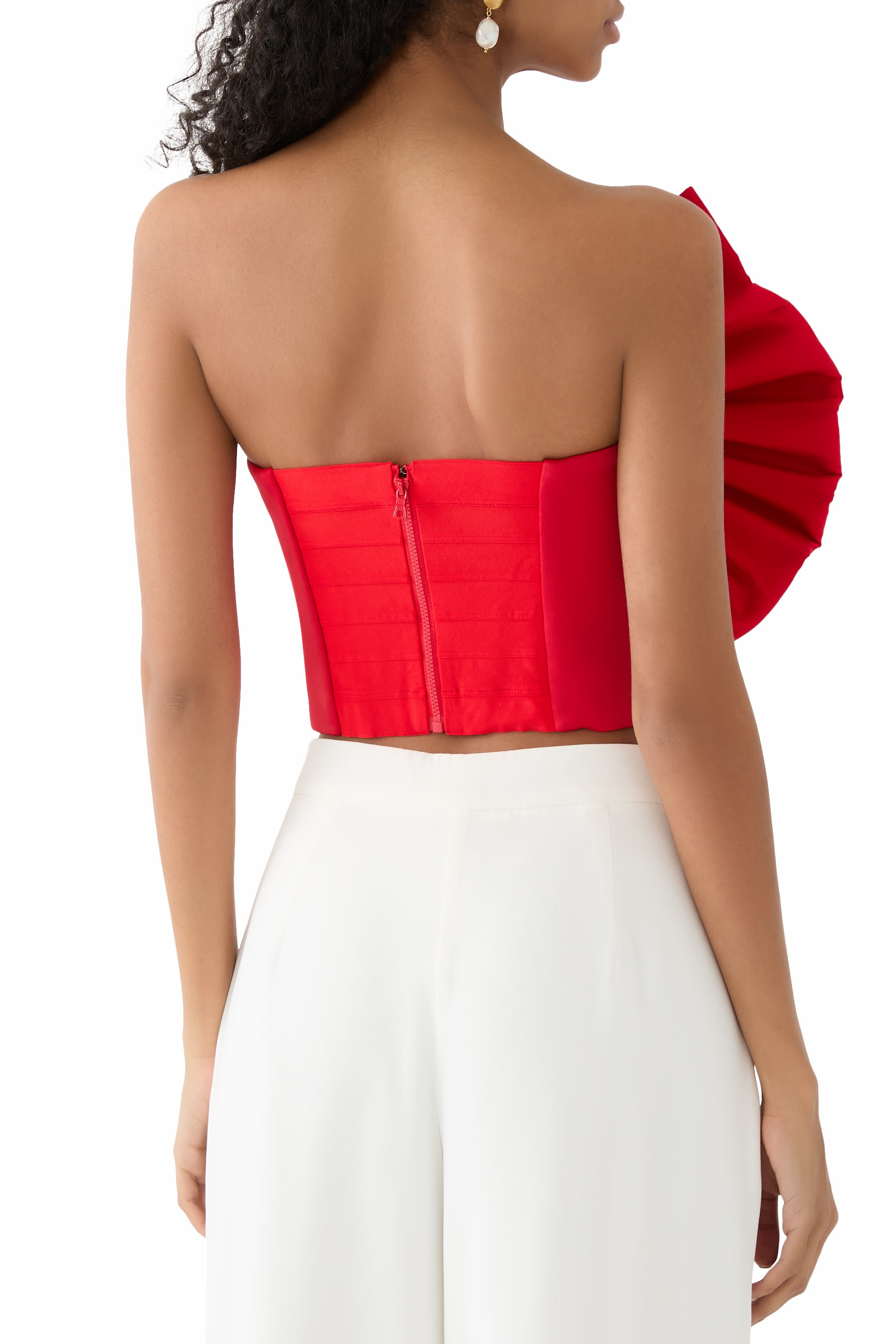 بلوزة سيبيلا بفيونكة