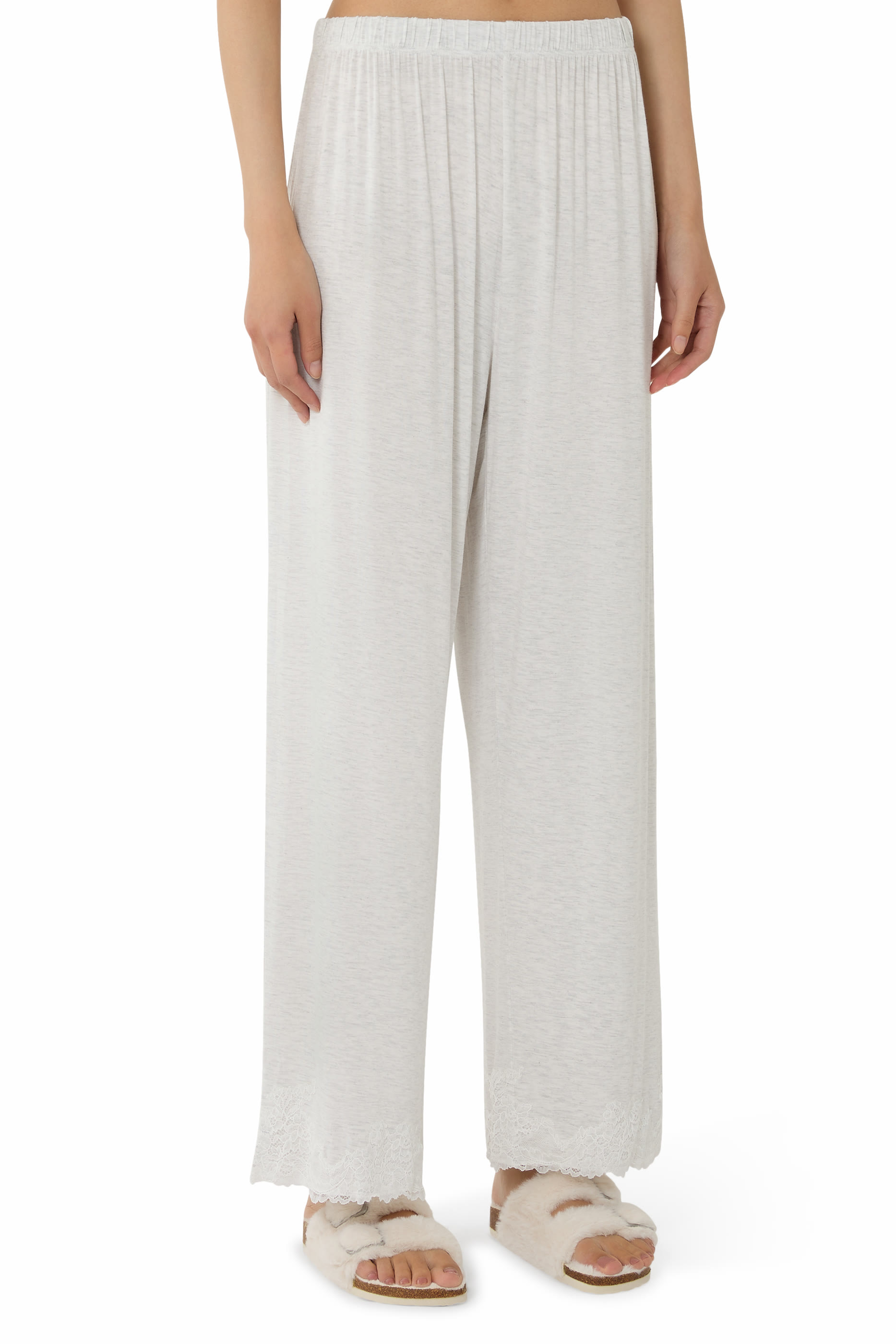 طقم بيجامة جيرسيه بأكمام طويلة وأجزاء دانتيل