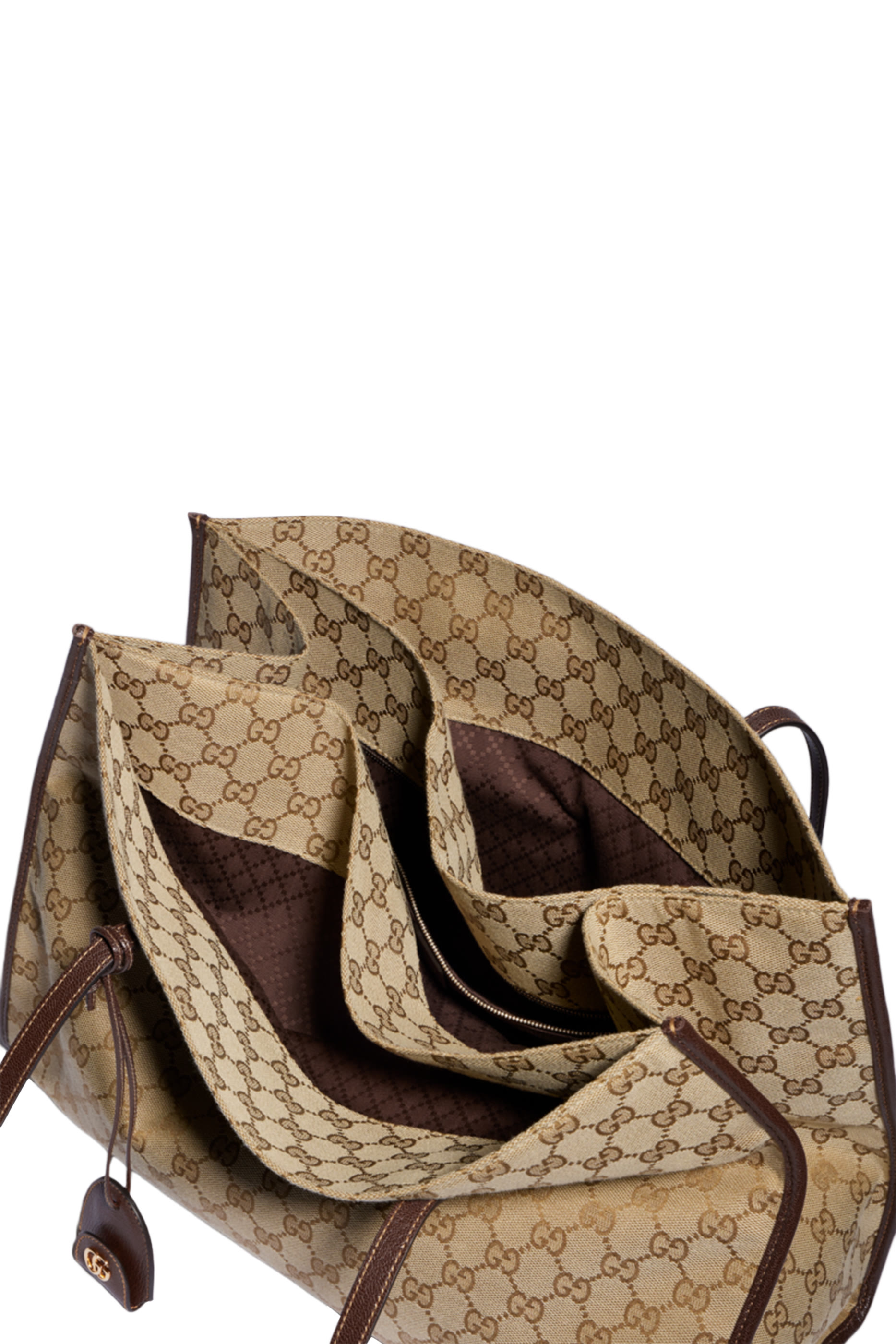 حقيبة يد كبيرة بحلية