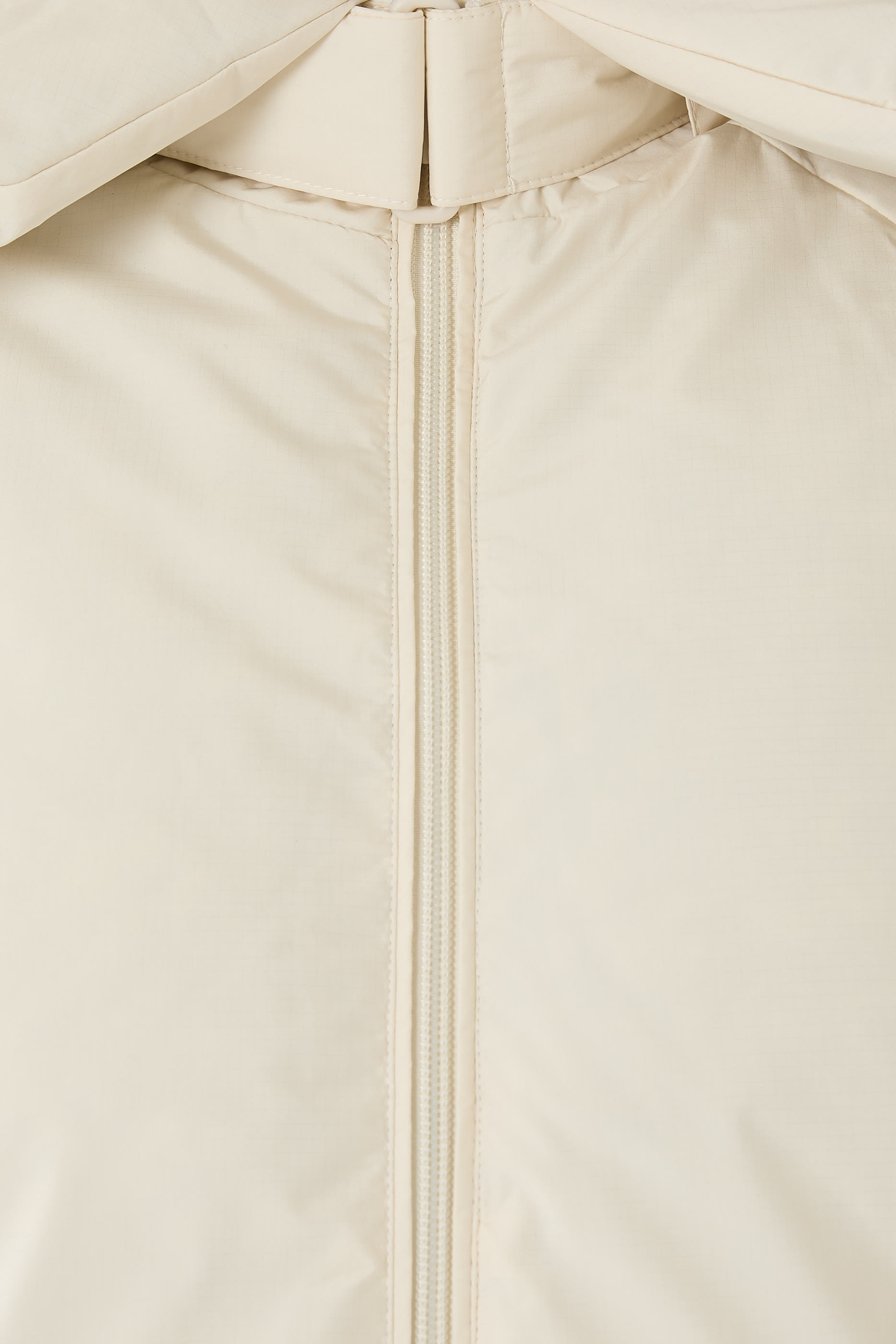 جاكيت فيكي بتصميم مبطن