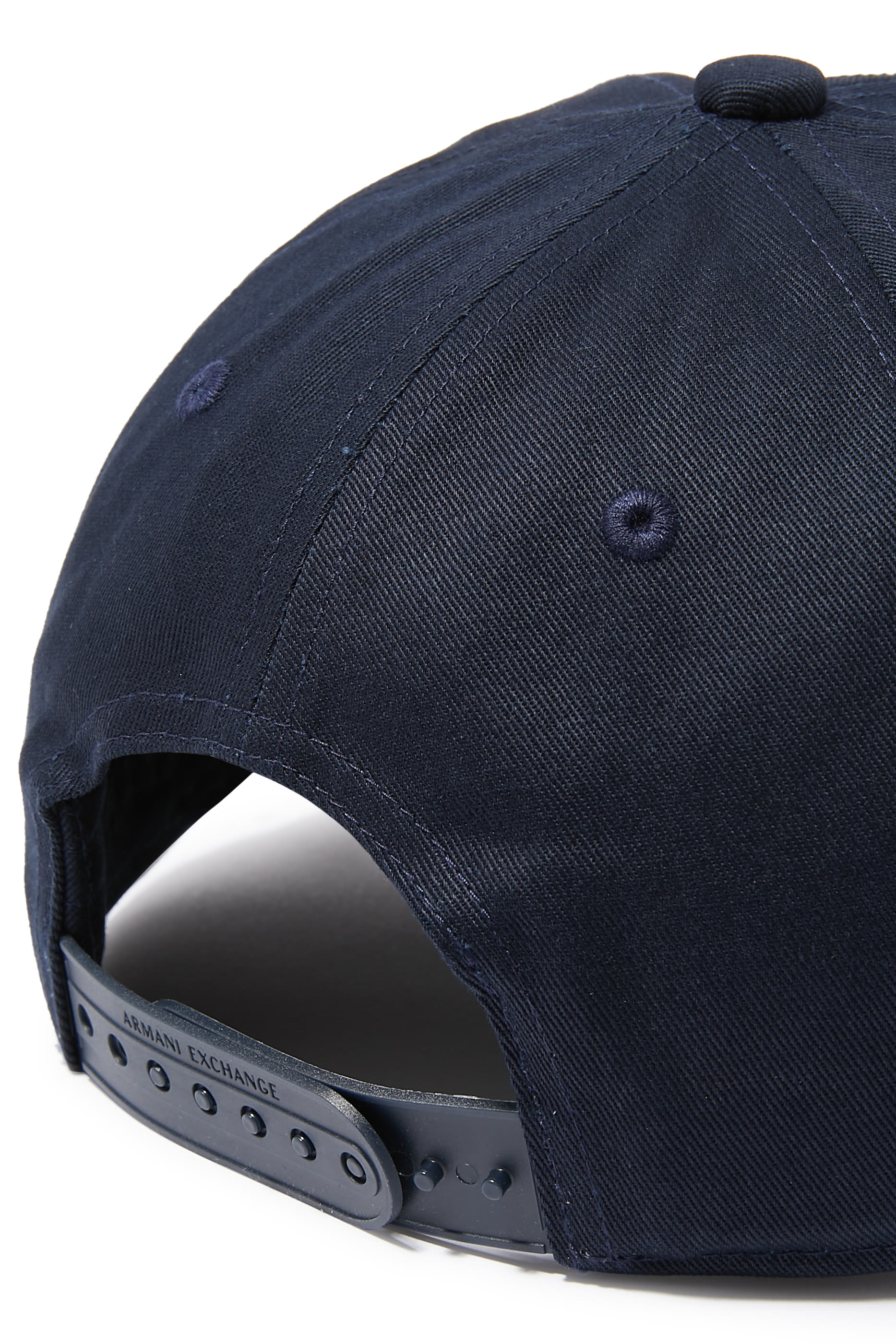 كاب بيسبول بشعار الماركة