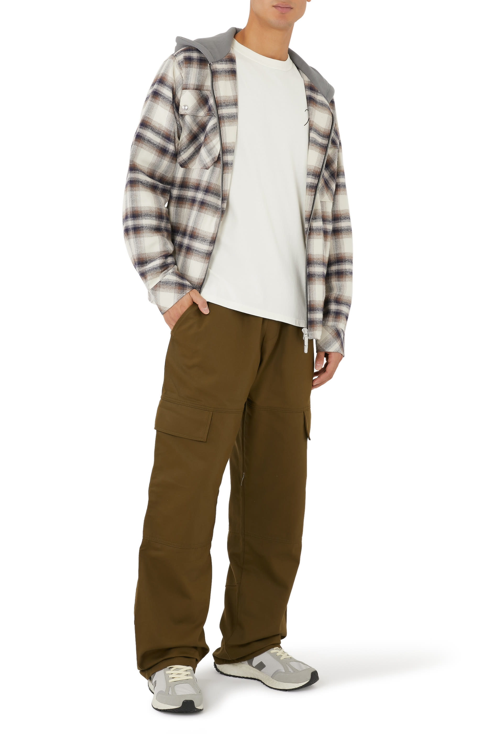 جاكيت بغطاء رأس فلانيل