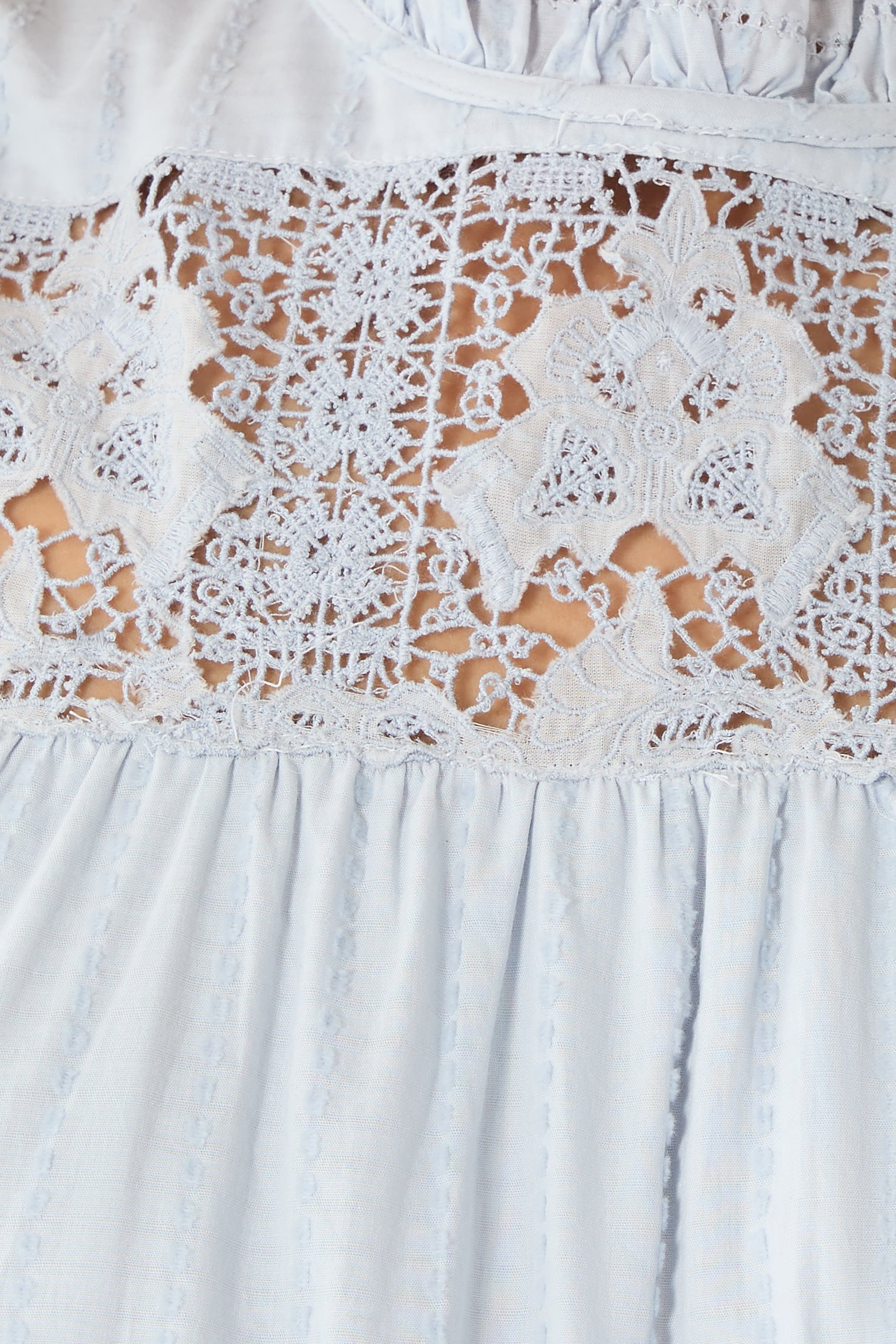 فستان كوليت قصير بأكمام طويلة