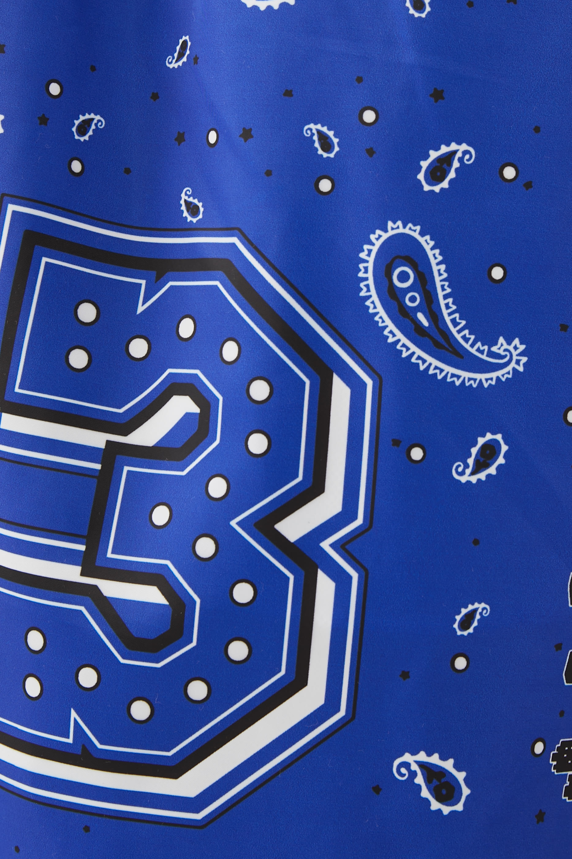 شورت سباحة سيرفر بنقشة باندانا