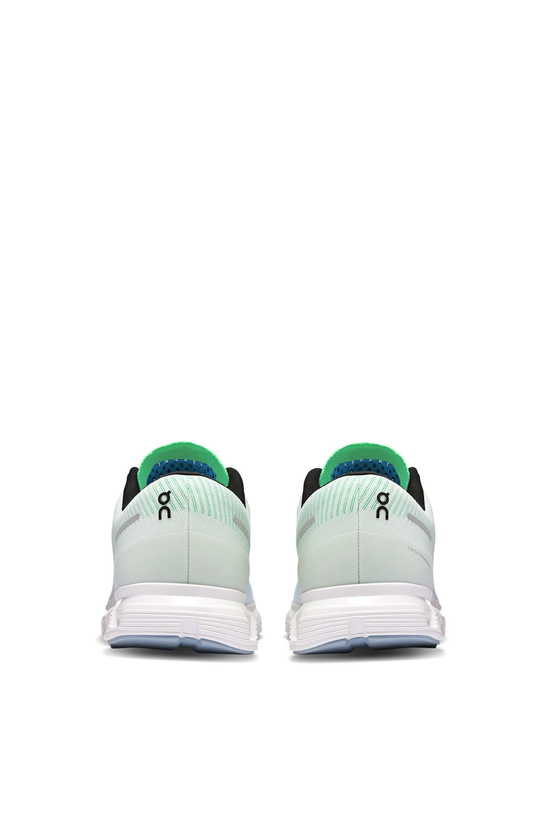 سنيكرز كلاود 6 بوش للرجال