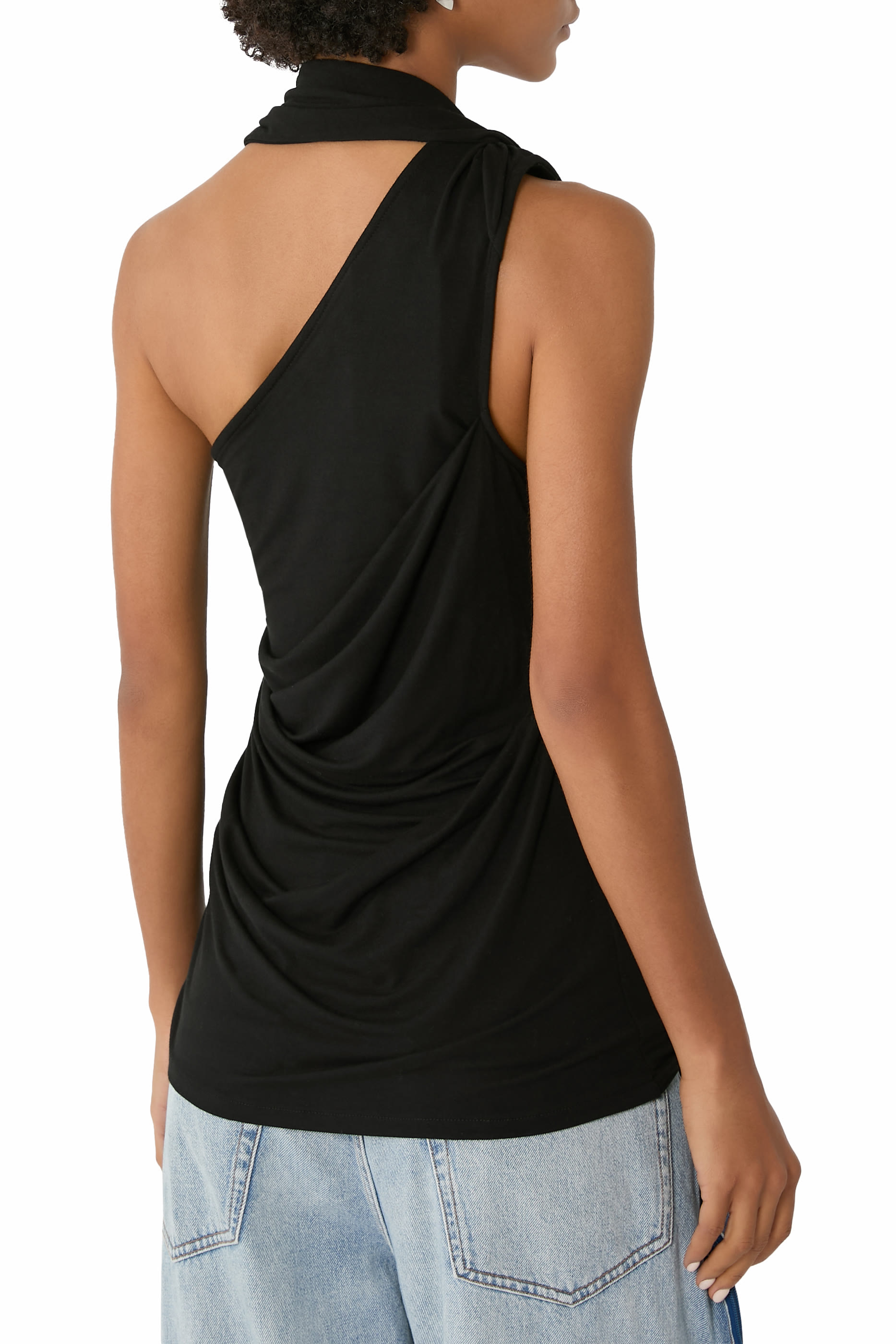 بلوزة دالترز بلا أكمام 