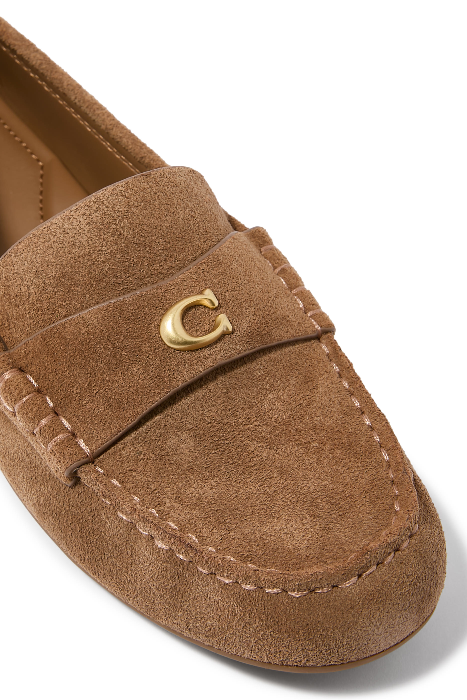 حذاء درايفر 15 سهل الارتداء مزين بحلية شعار الماركة شمواه