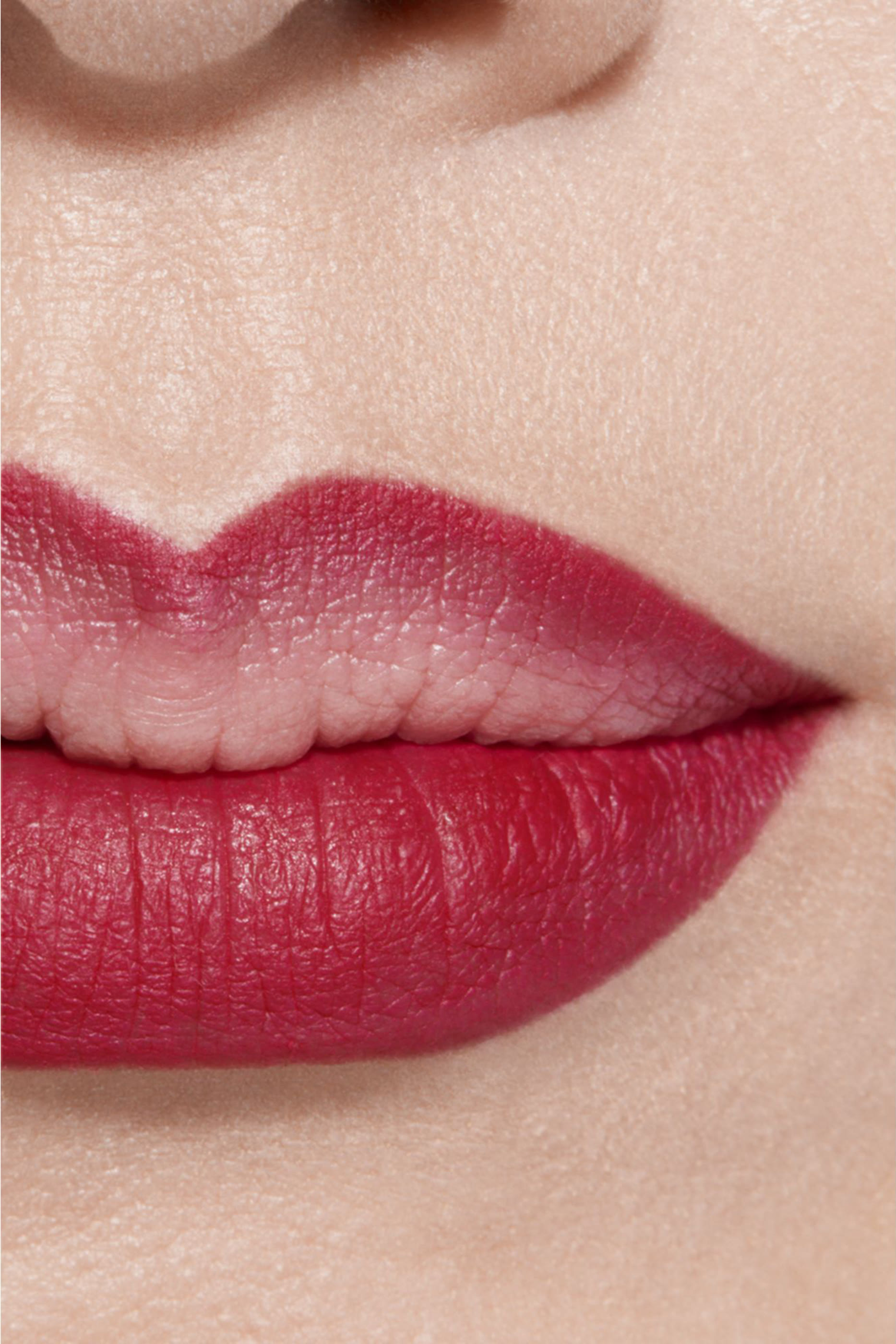 قلم شفاه لو كريون ليفر