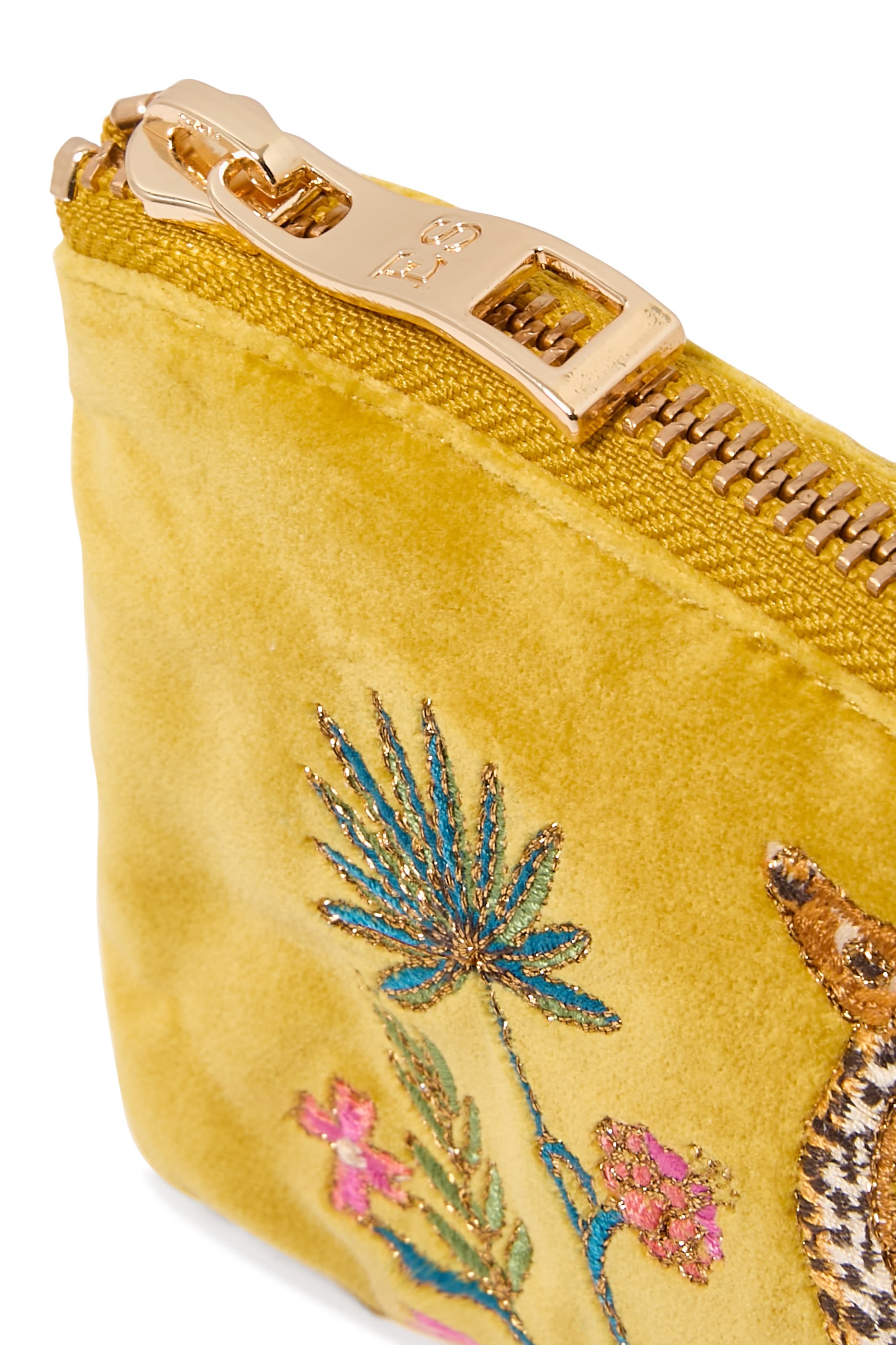 حافظة عملات معدنية وايلد جيراف بالم