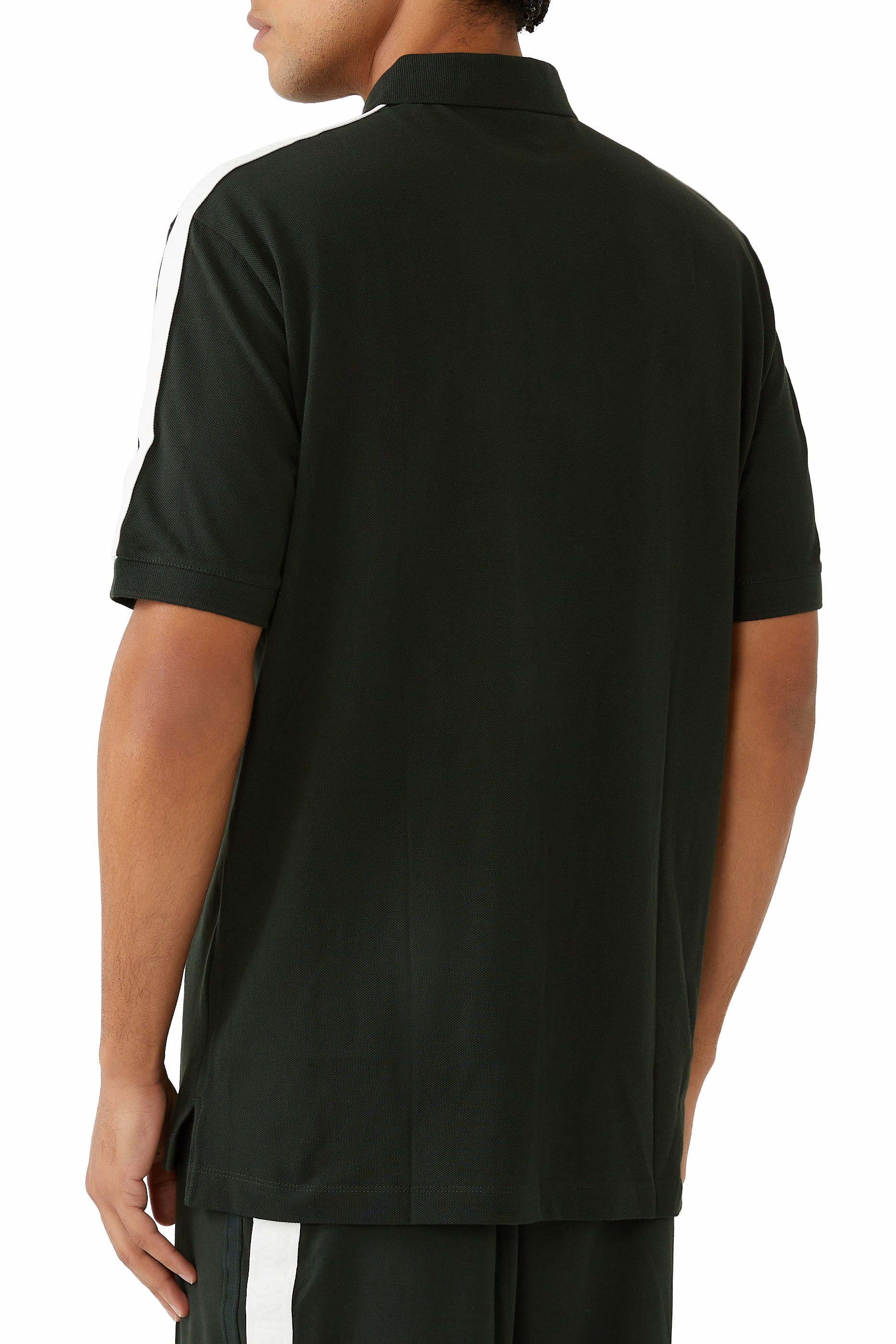 قميص بولو بقصة عادية