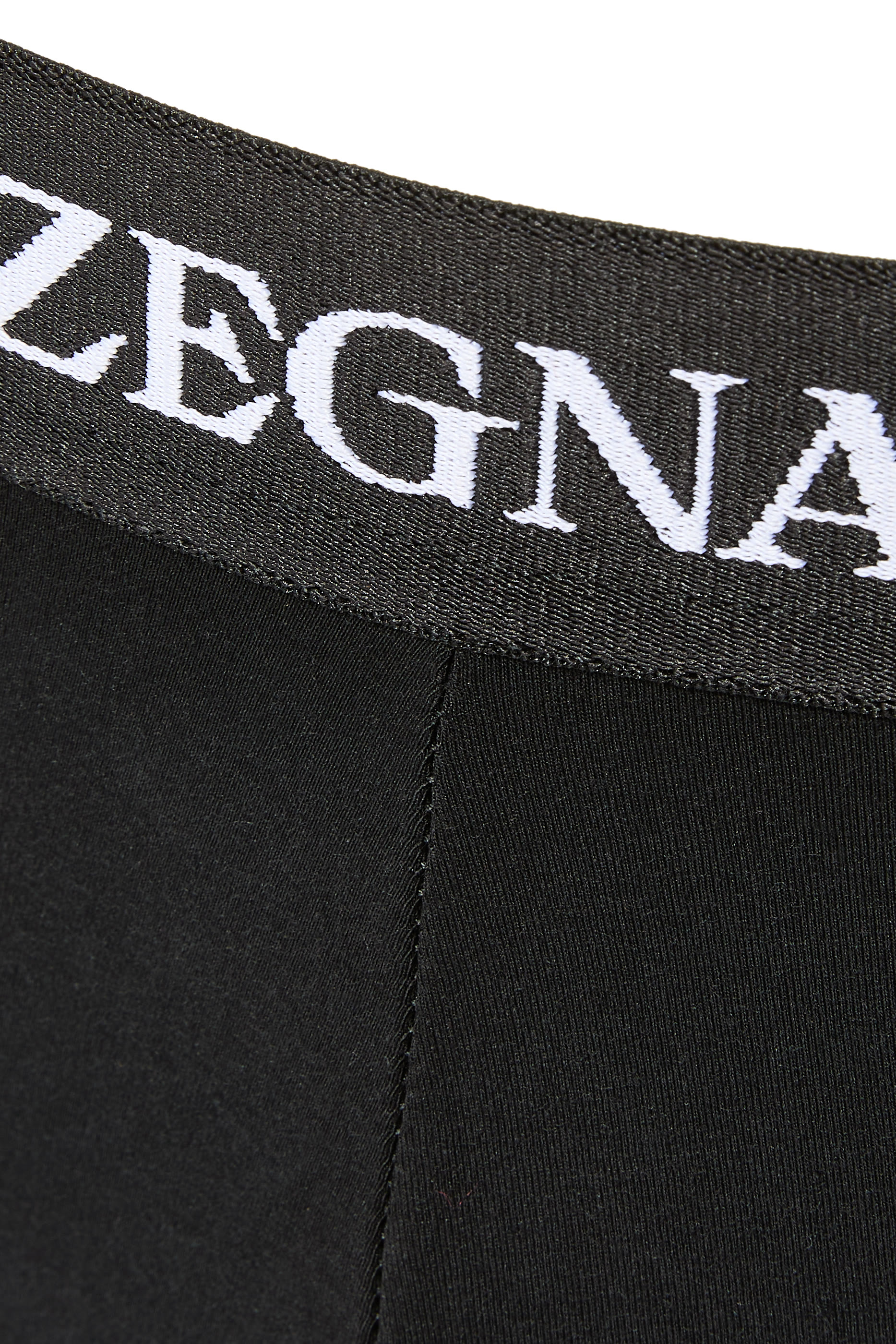 بوكسر بشعار الماركة