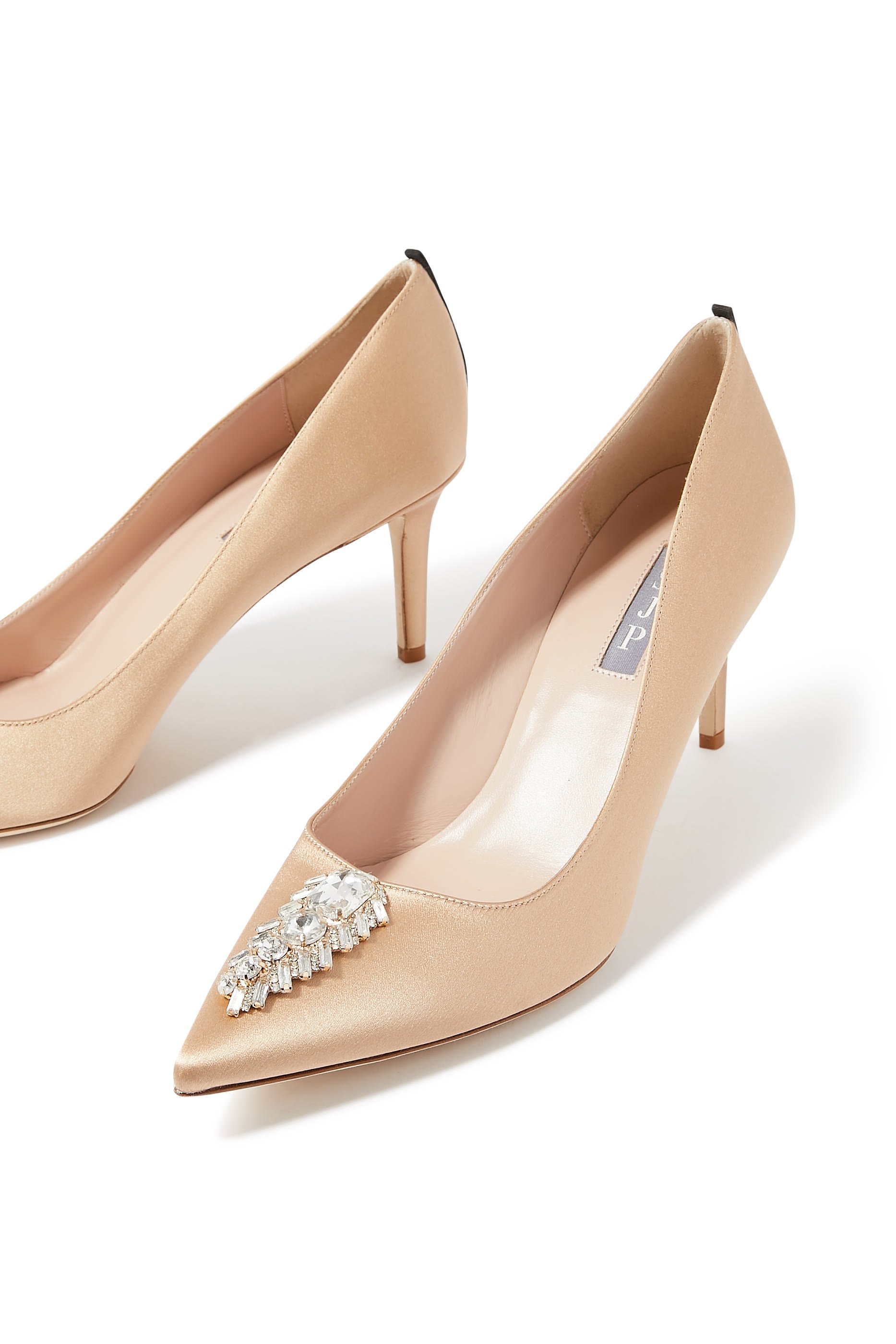 حذاء كلاسيكي تيمبست 70 بروش مرصع بالكريستال