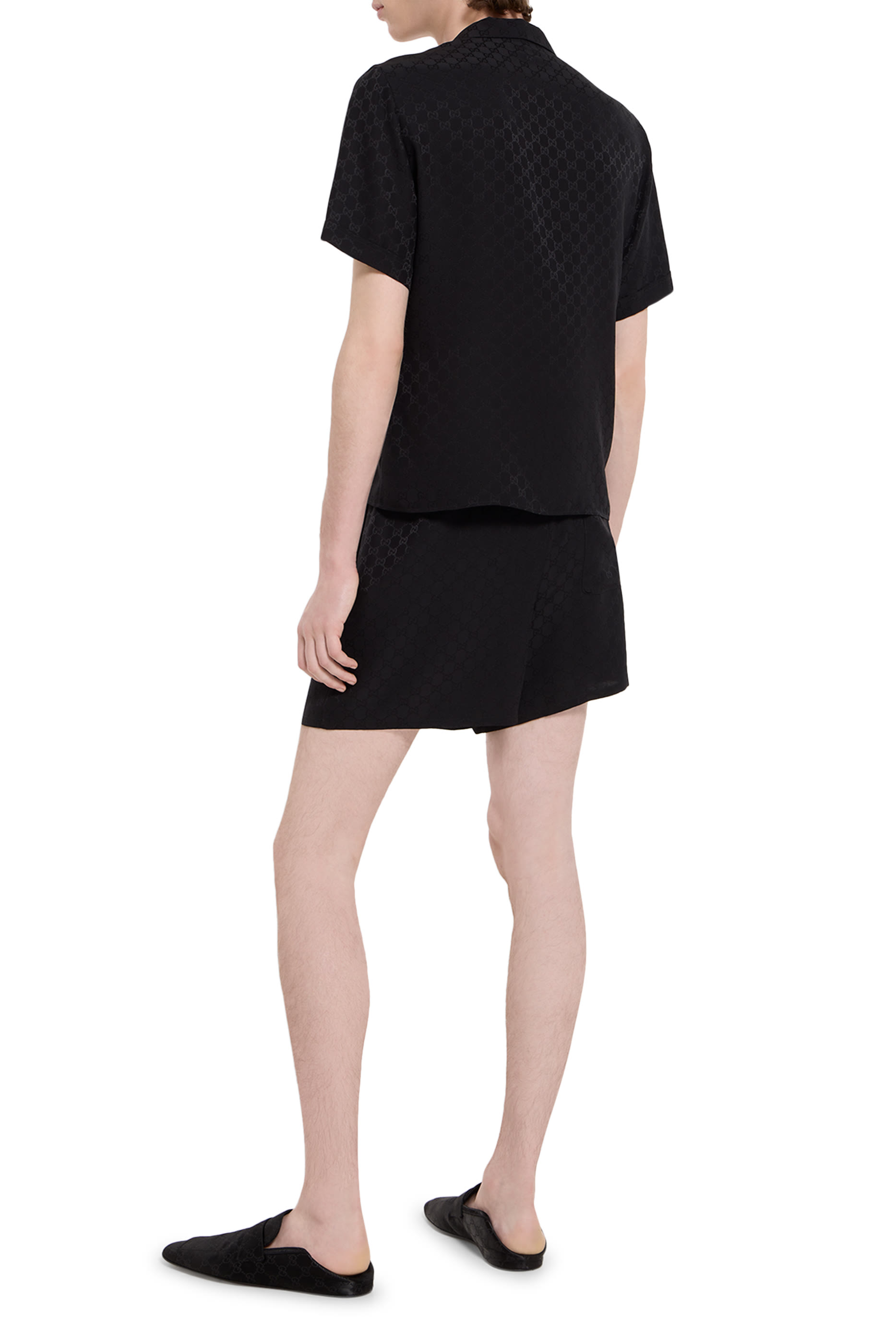 شورت بنقشة حرفي شعار الماركة حرير جاكار