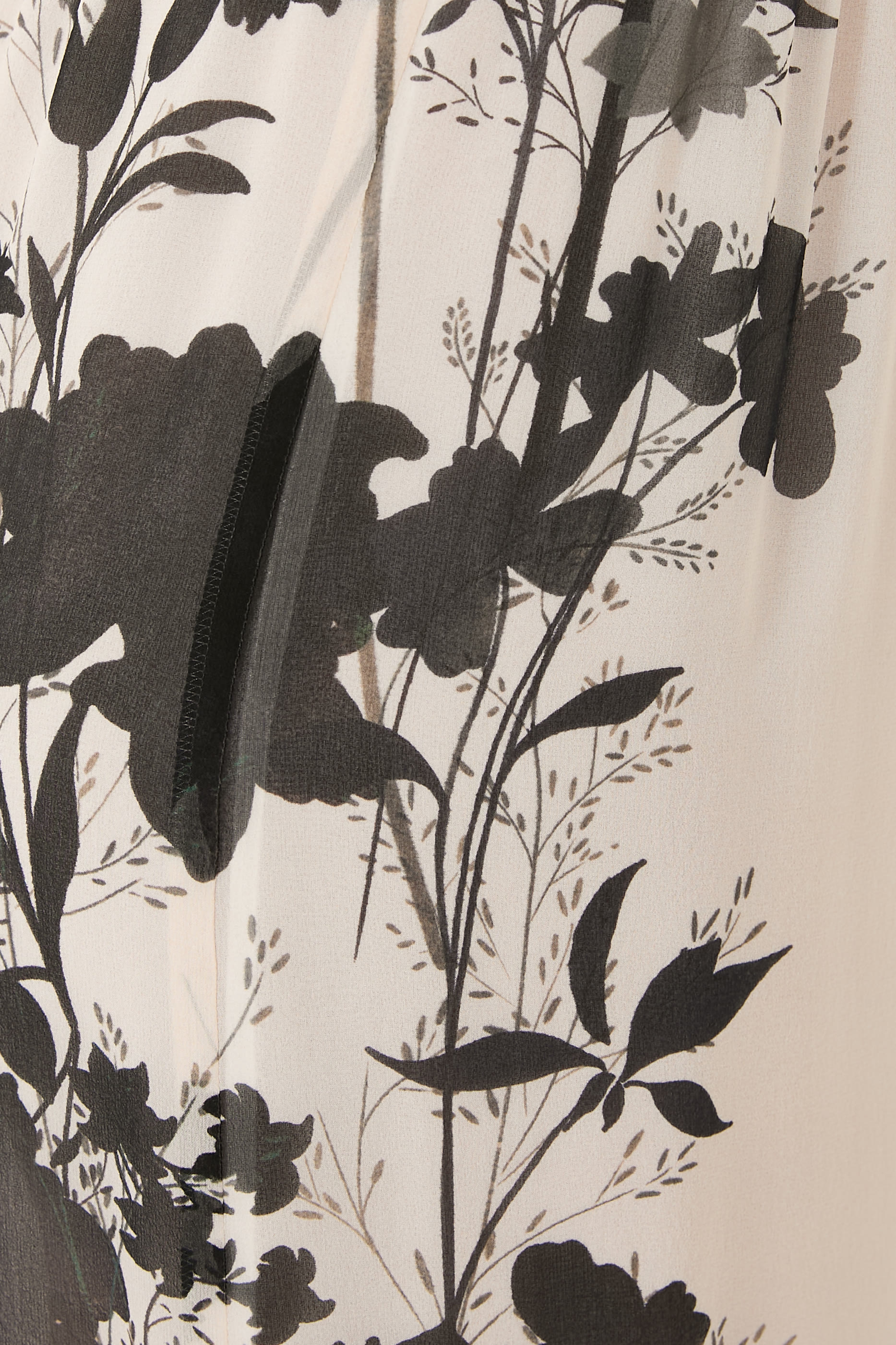 بنطال بالازو