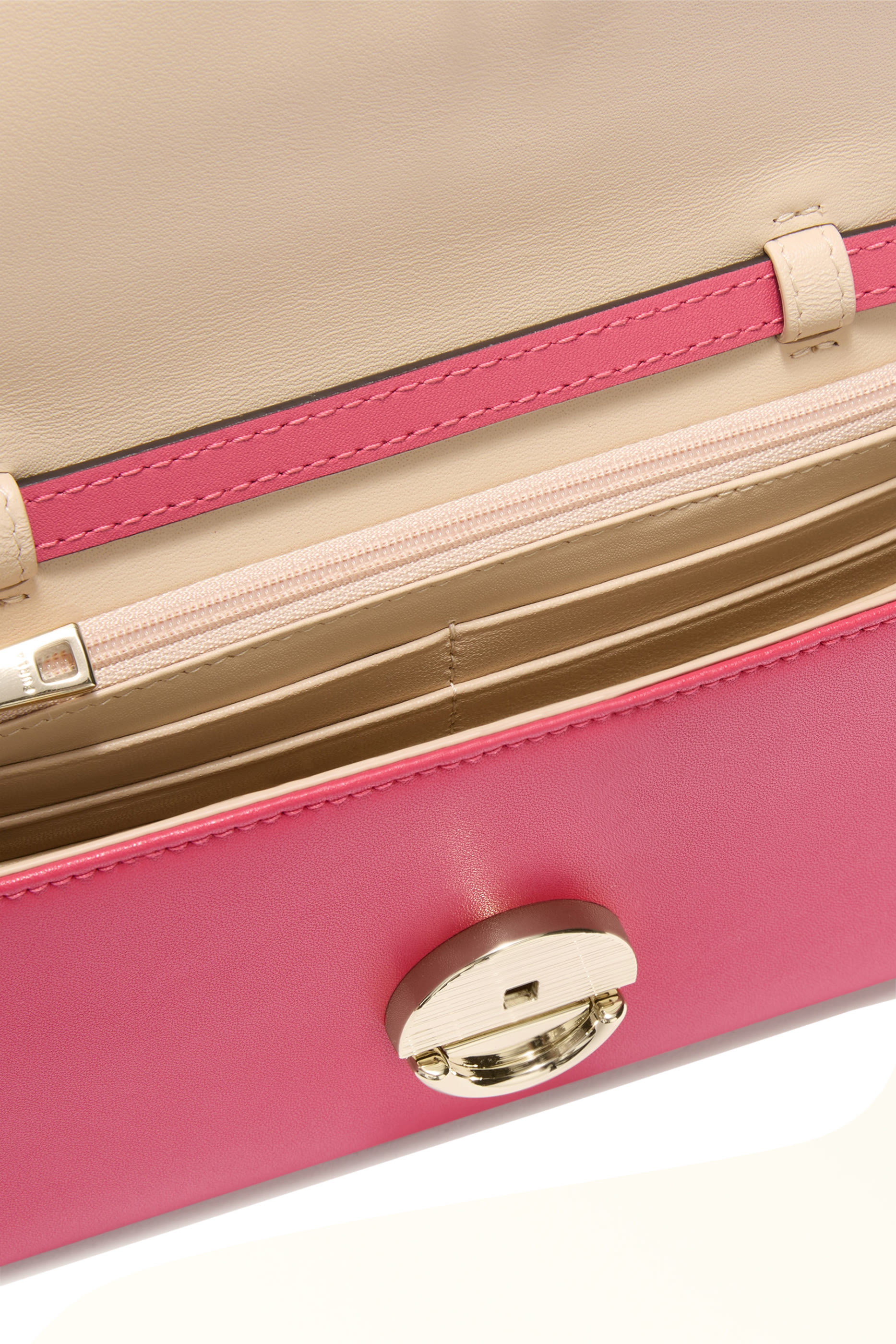 حقيبة كروس بودي سفيرا