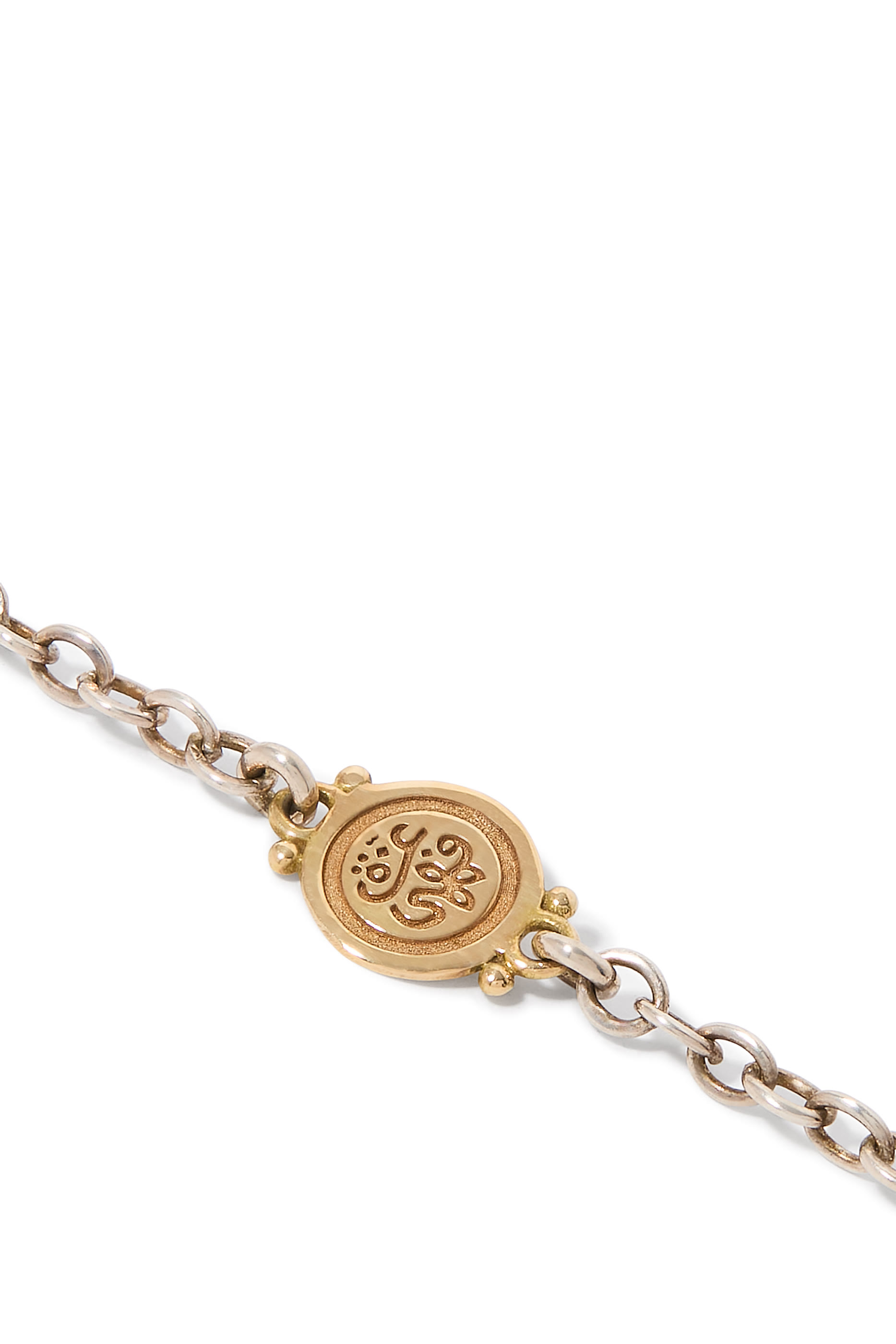 قلادة داينتي بخط عربي