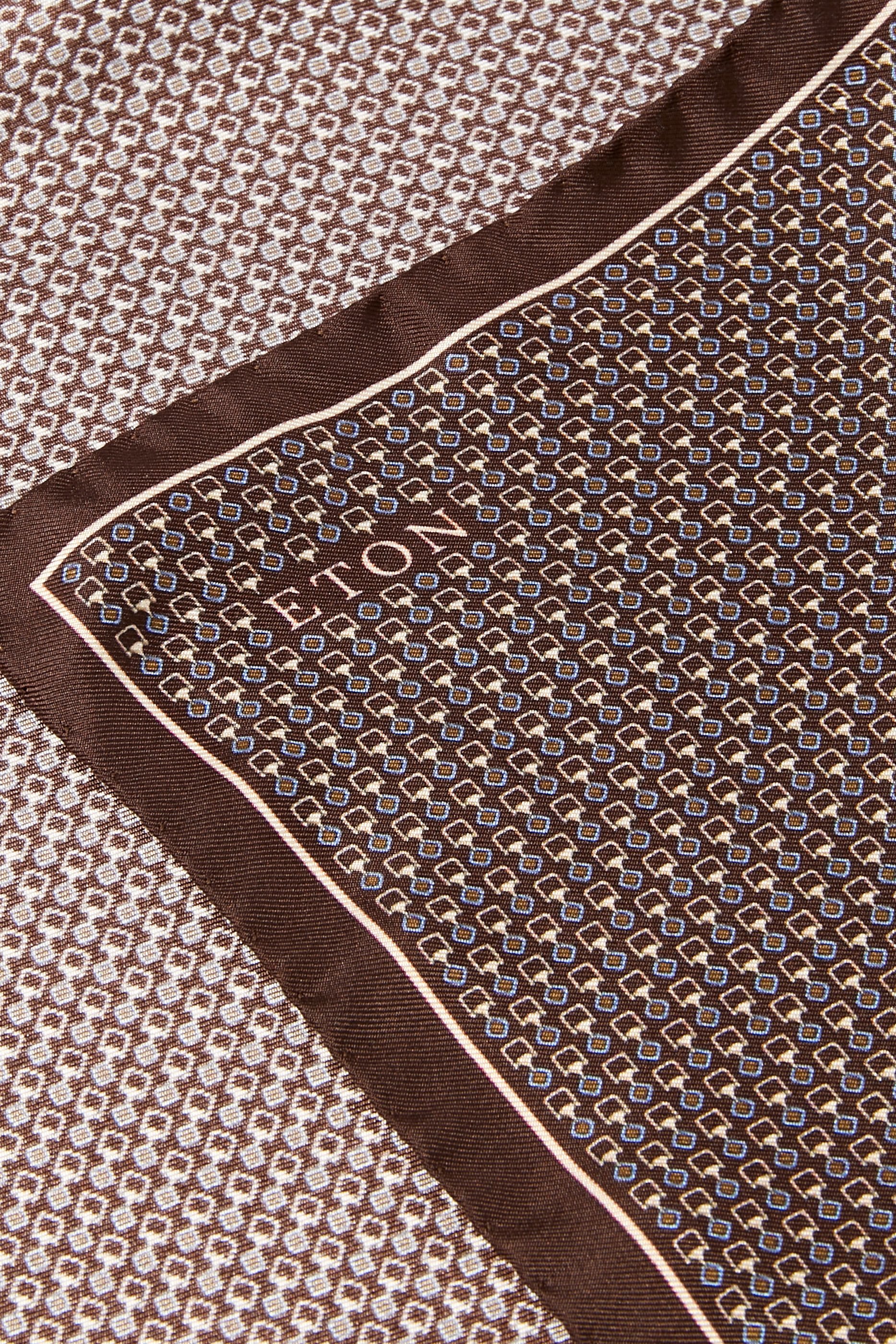 منديل جيب بنقشة هندسية حرير