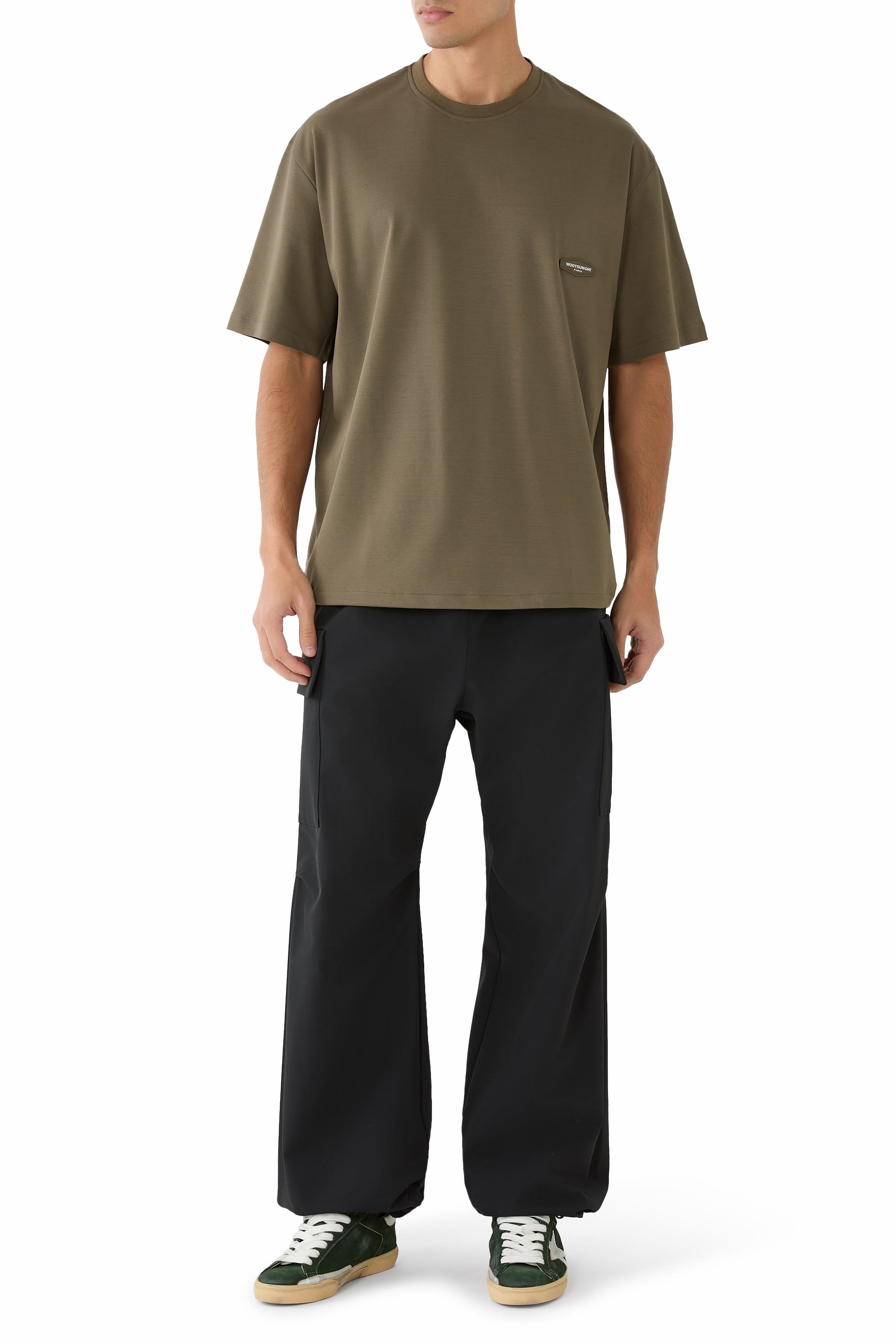 تيشيرت بشعار الماركة