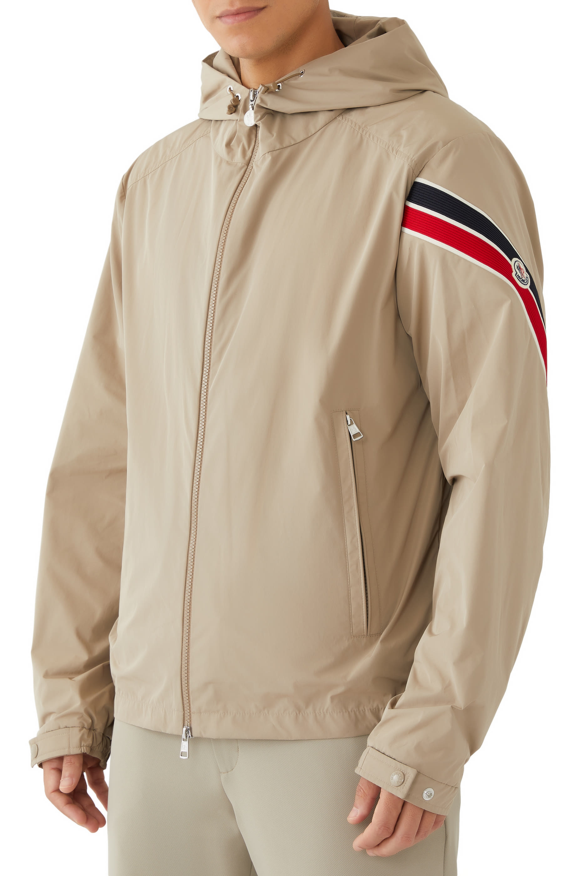 جاكيت كلاوت