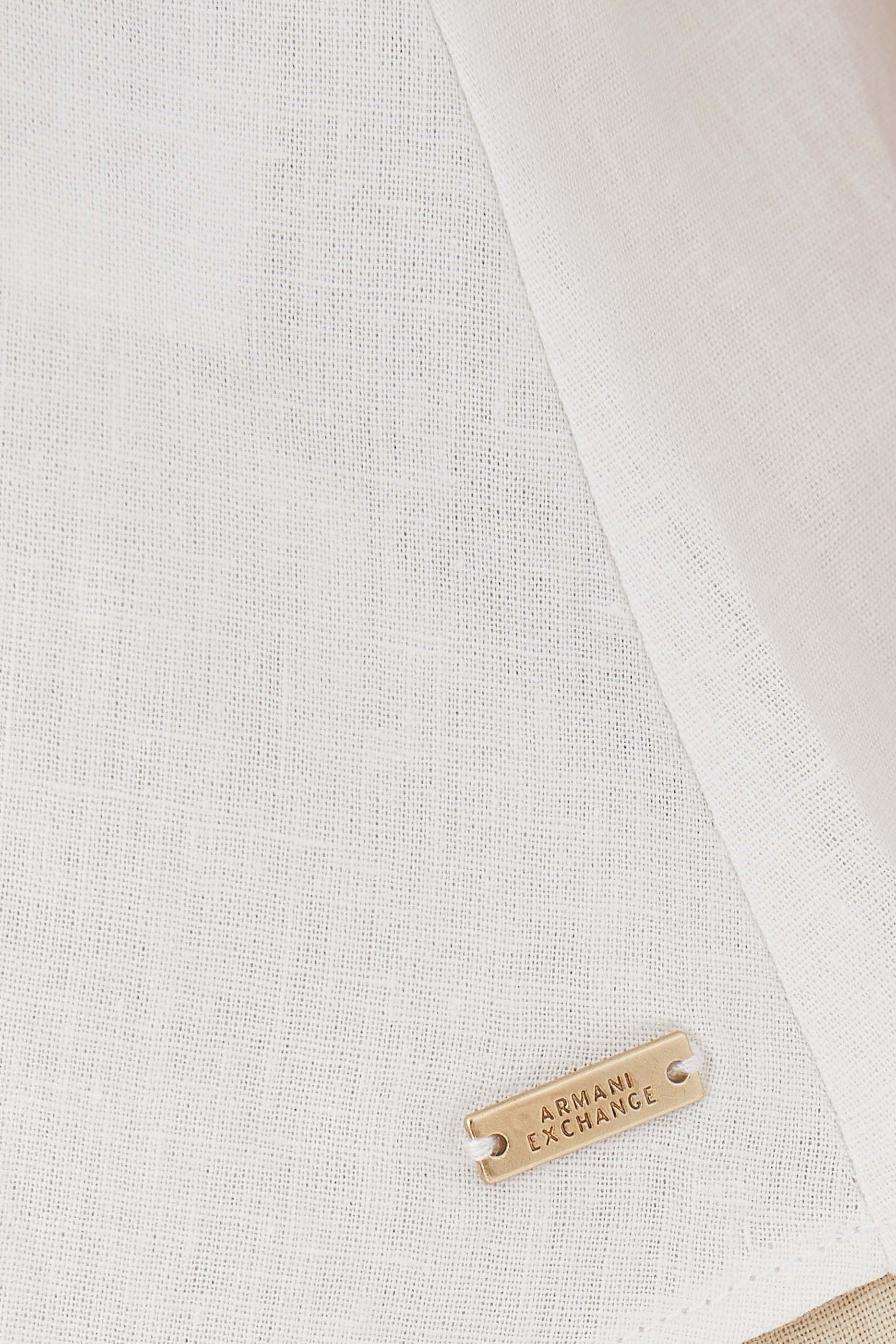 بلوزة بلا أكمام