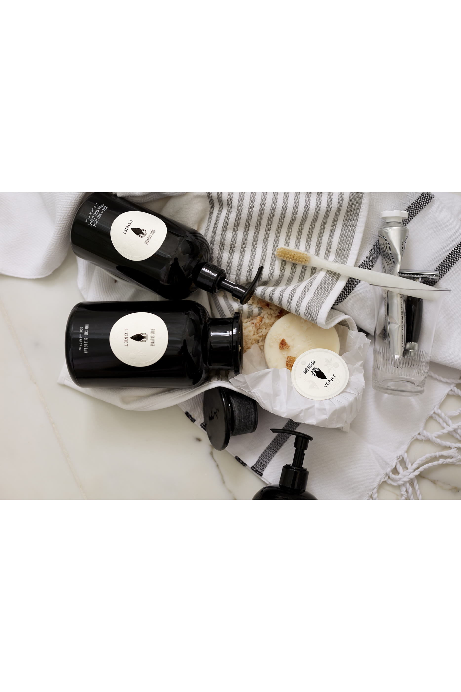 لوشن الجسم واليدين أبوثيكاري بوا سوفاج