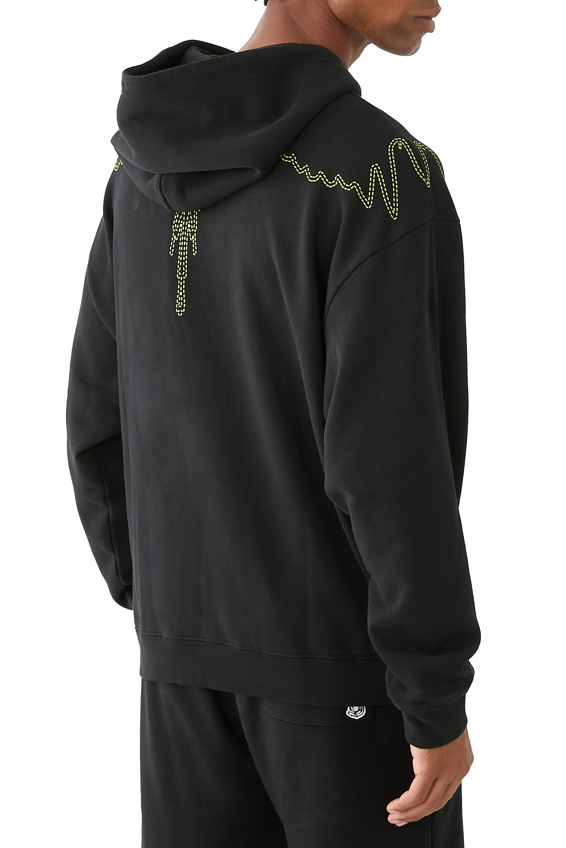 سويت شيرت بغطاء رأس بغرز على شكل أجنحة