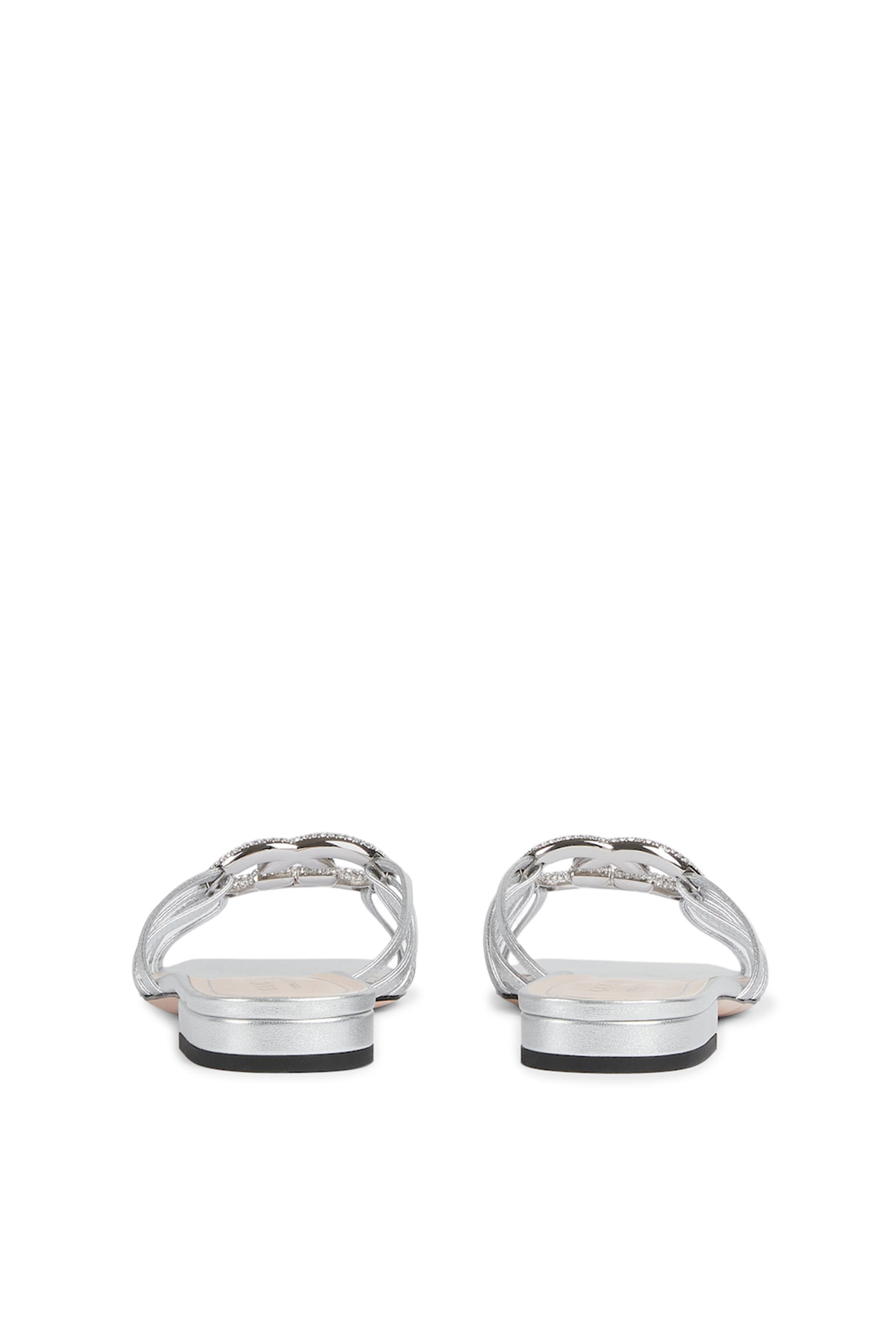 حذاء خفيف بحلية حرفي شعار الماركة مرصعة بكريستال