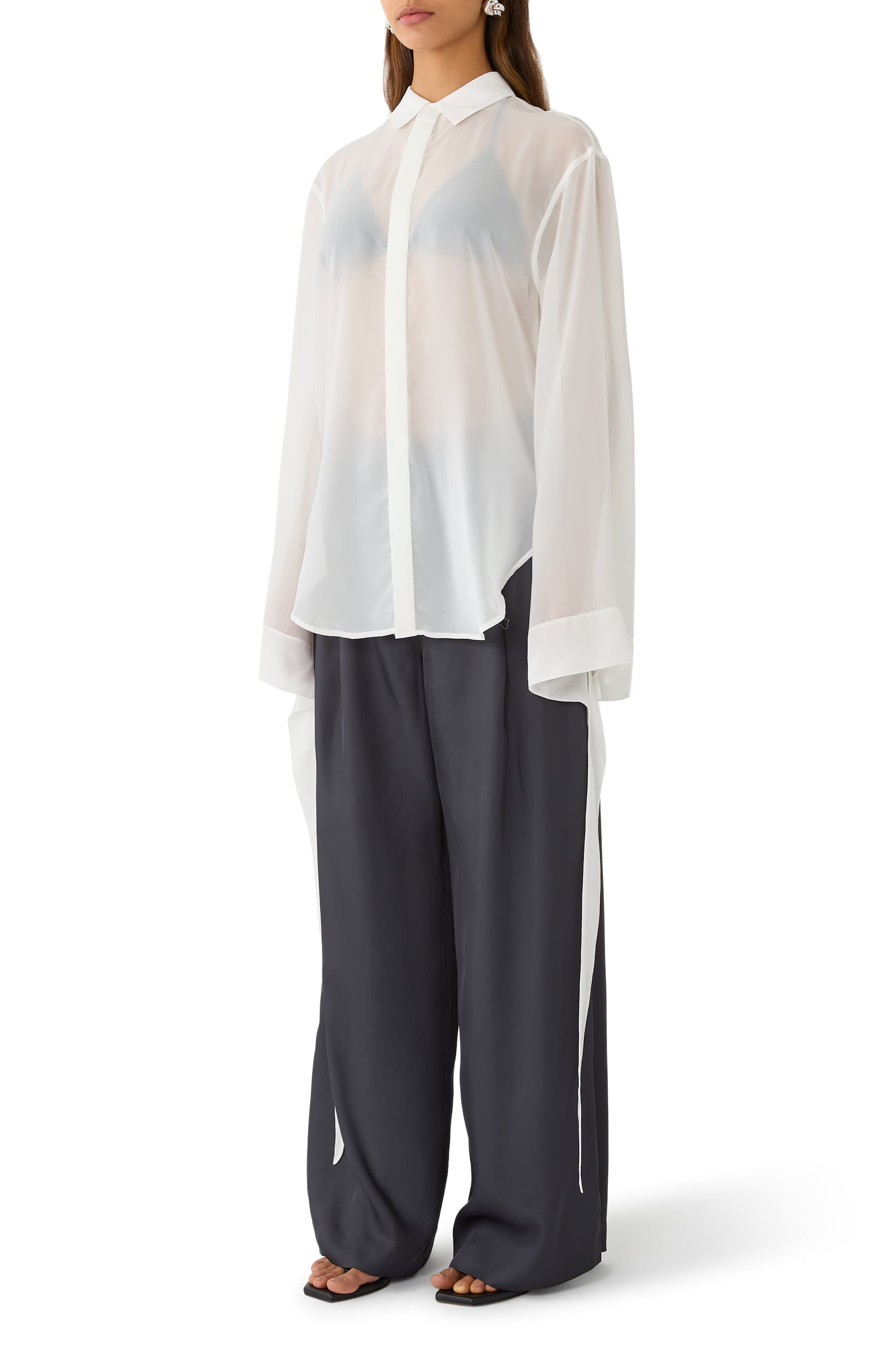 قميص فيرلين برباط عند الأساور شيفون شفاف