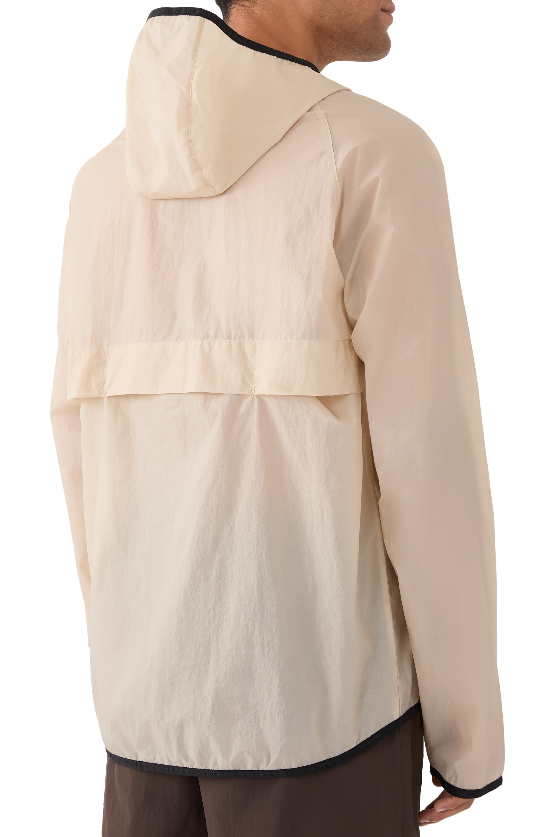 جاكيت دي دبليو ار مقاوم للرياح خفيف للغاية