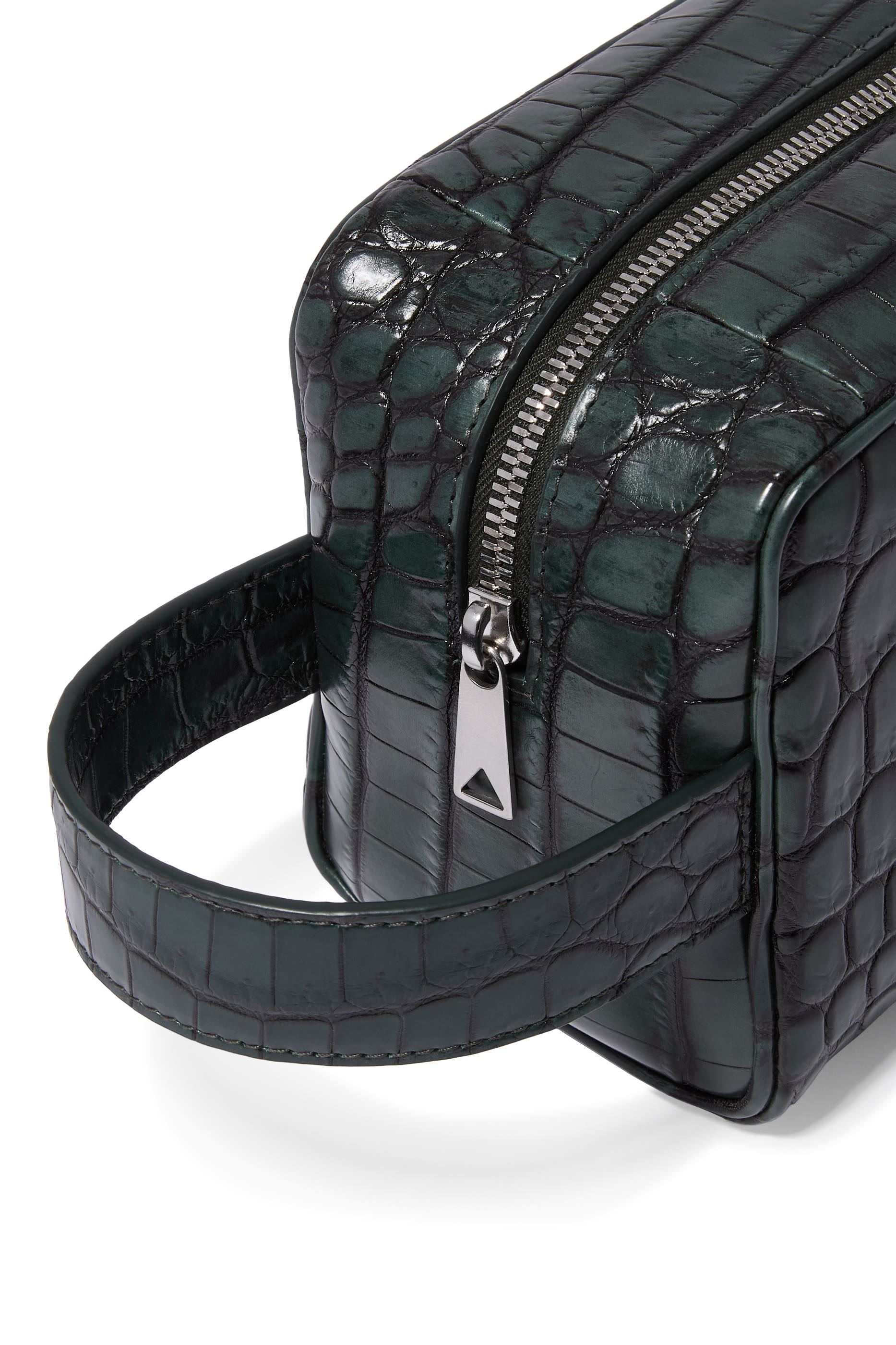 حقيبة سفر نيلوتيكوس