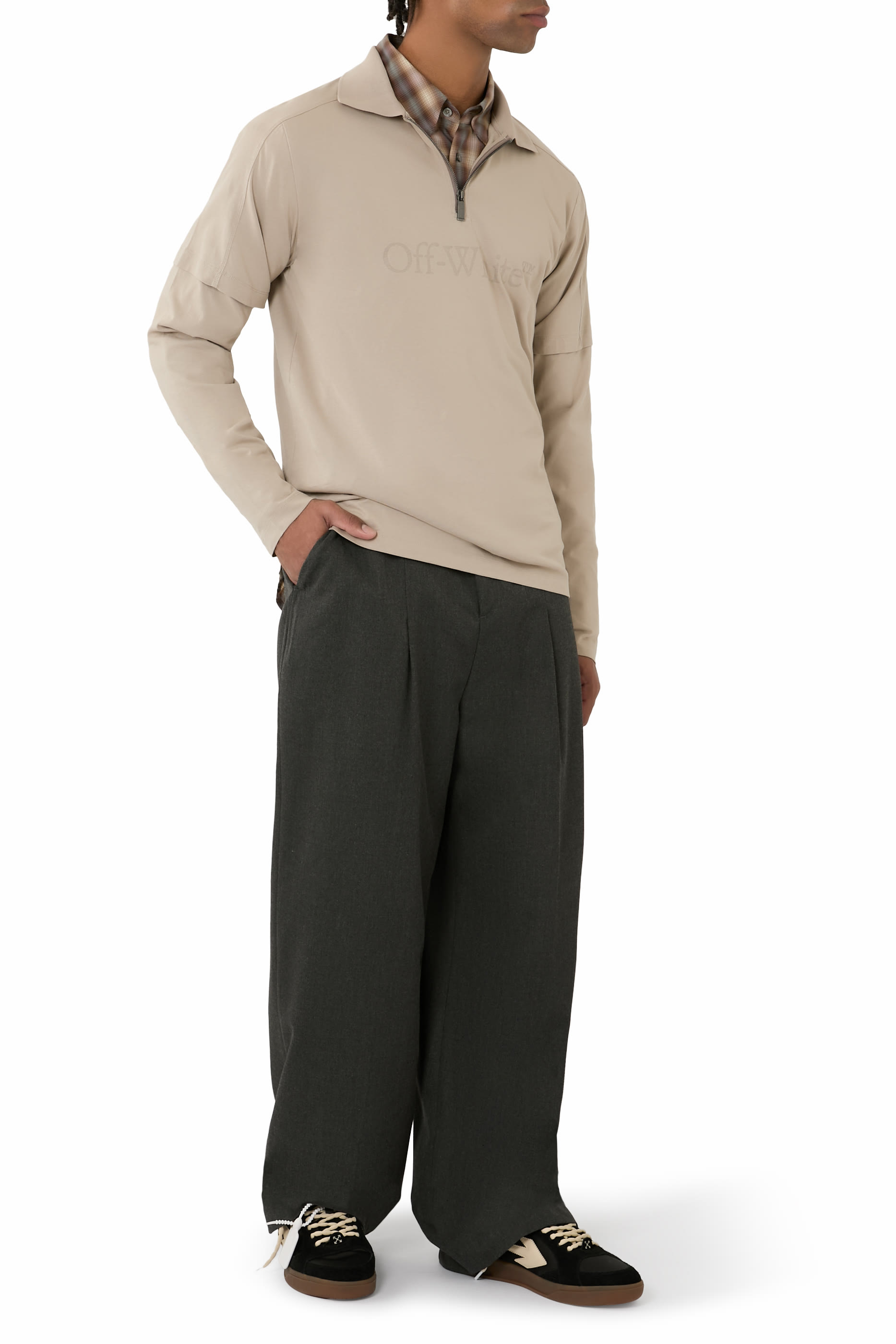 سنيكرز اند اوف بلاي