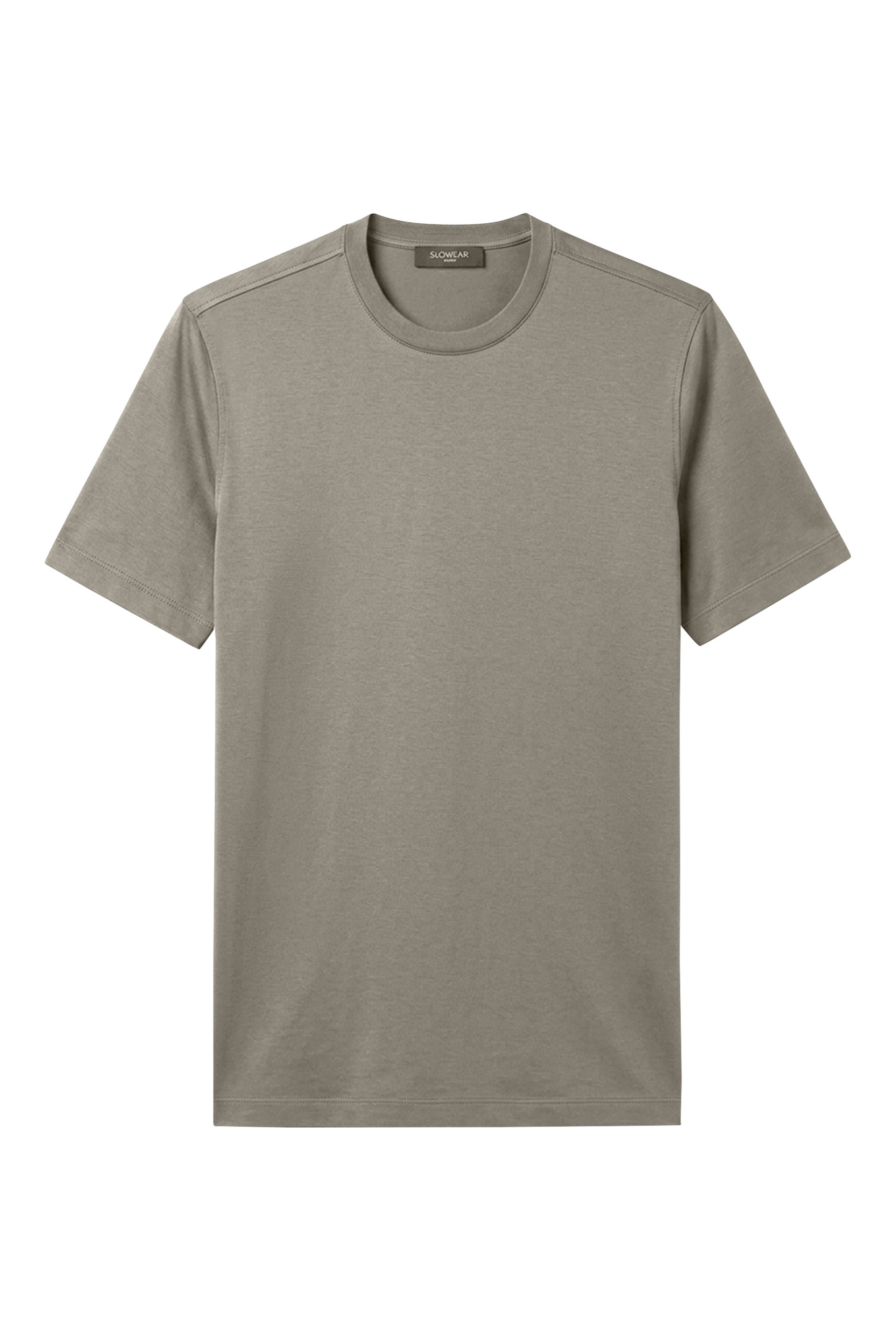 تيشيرت بشعار الماركة