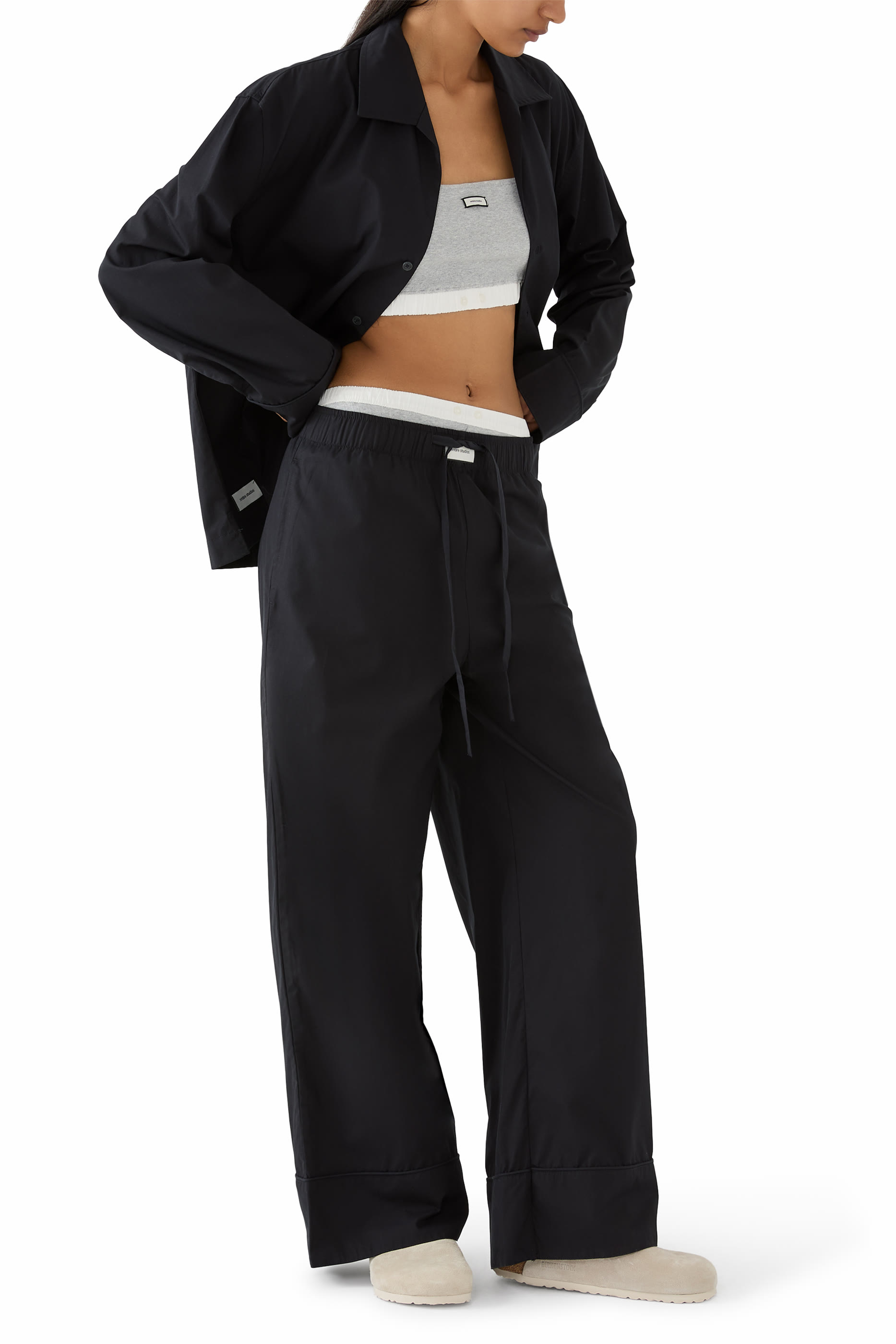 حذاء مفتوح بوسطن