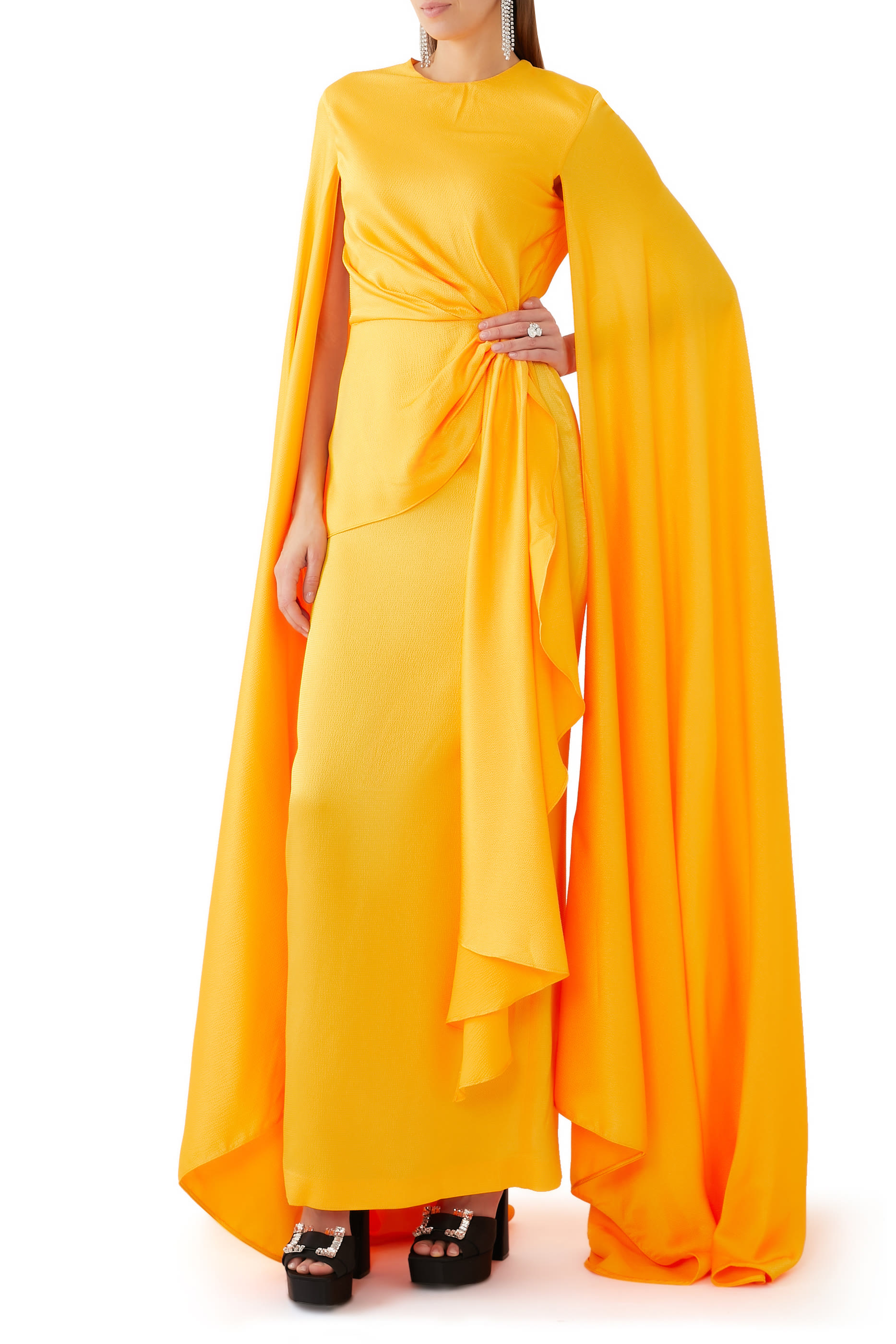 فستان إيليا طويل