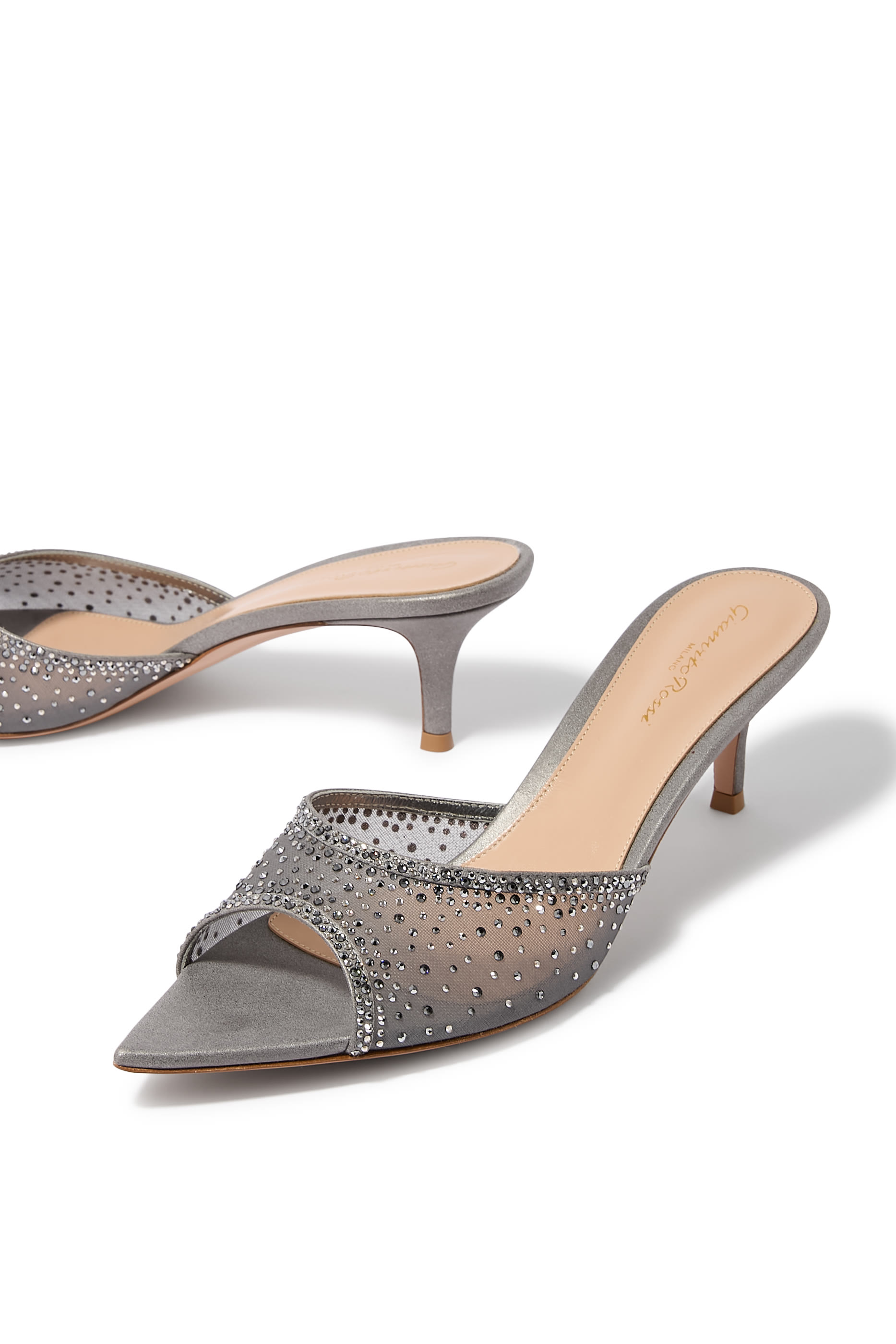 حذاء رانيا 55 مفتوح من الخلف