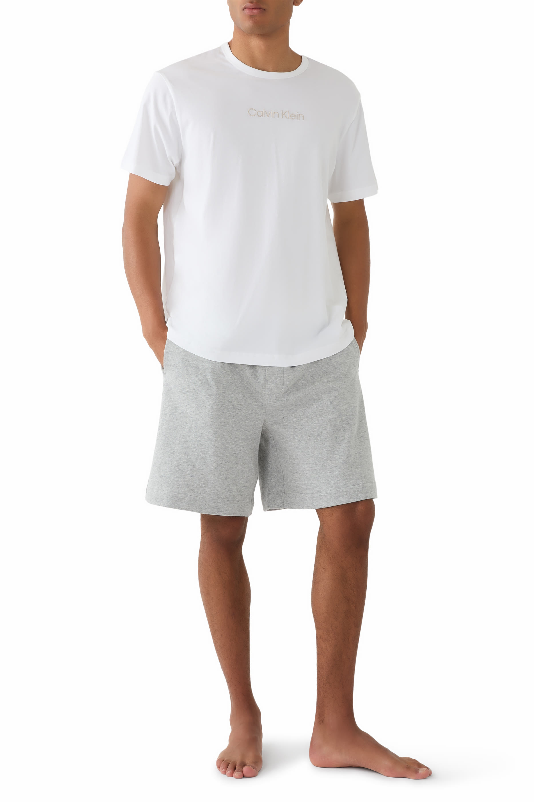 تيشيرت بياقة ضيقة قطن