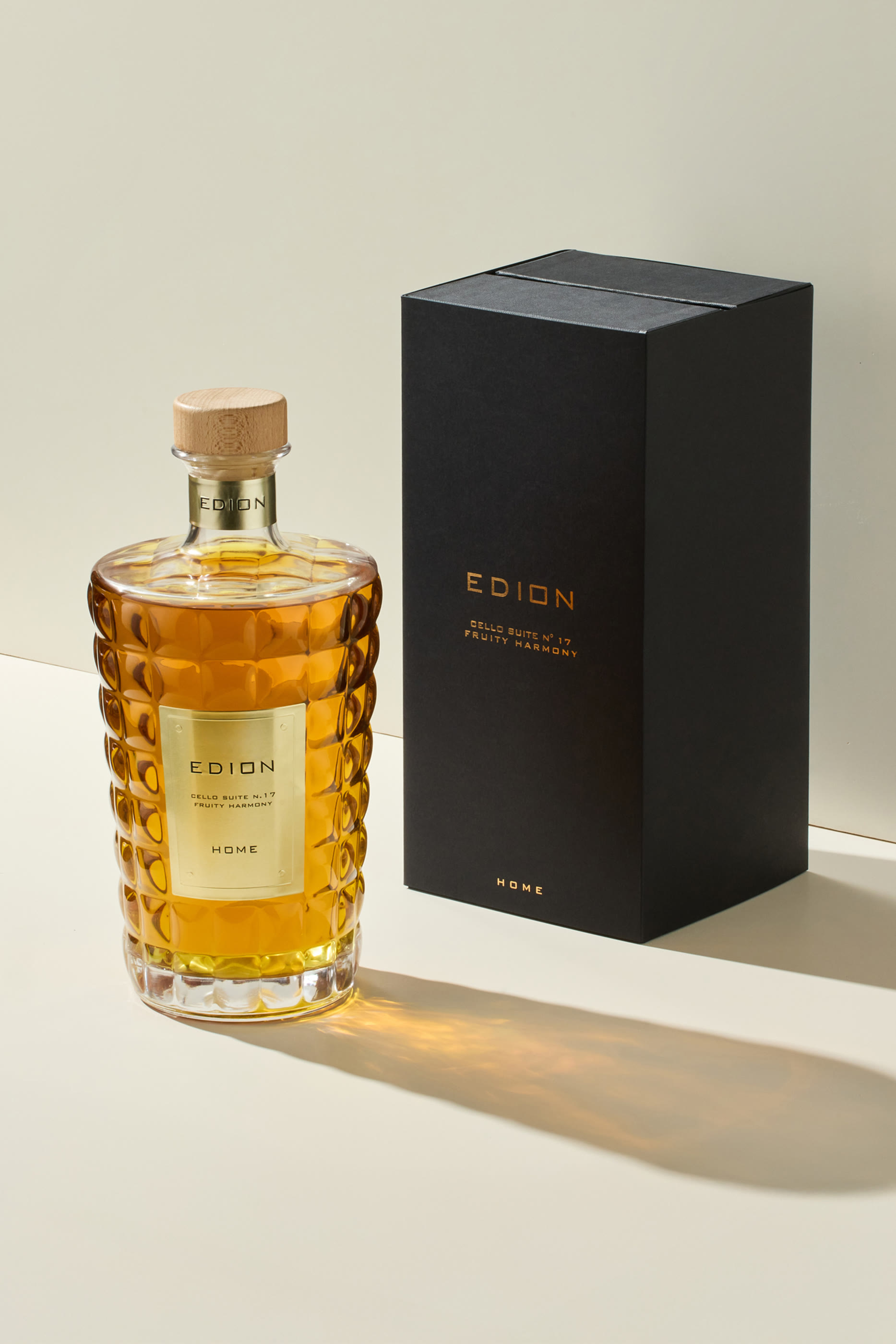 موزع عطر سيلو سويت نمبر 7 فرويتي هارموني